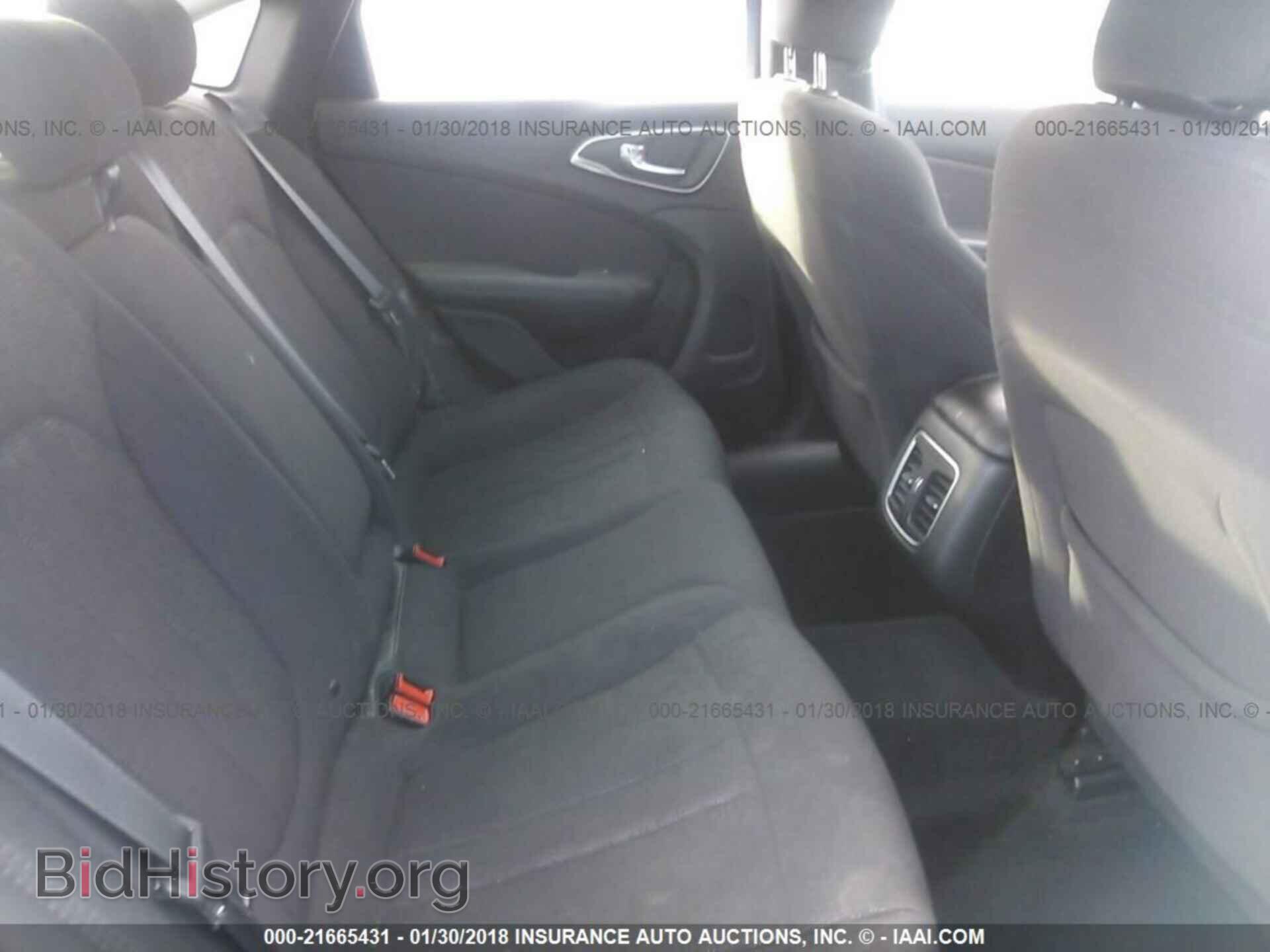 2015 Chrysler 200 - VIN: 1C3CCCAB1FN541869 - Photo 8