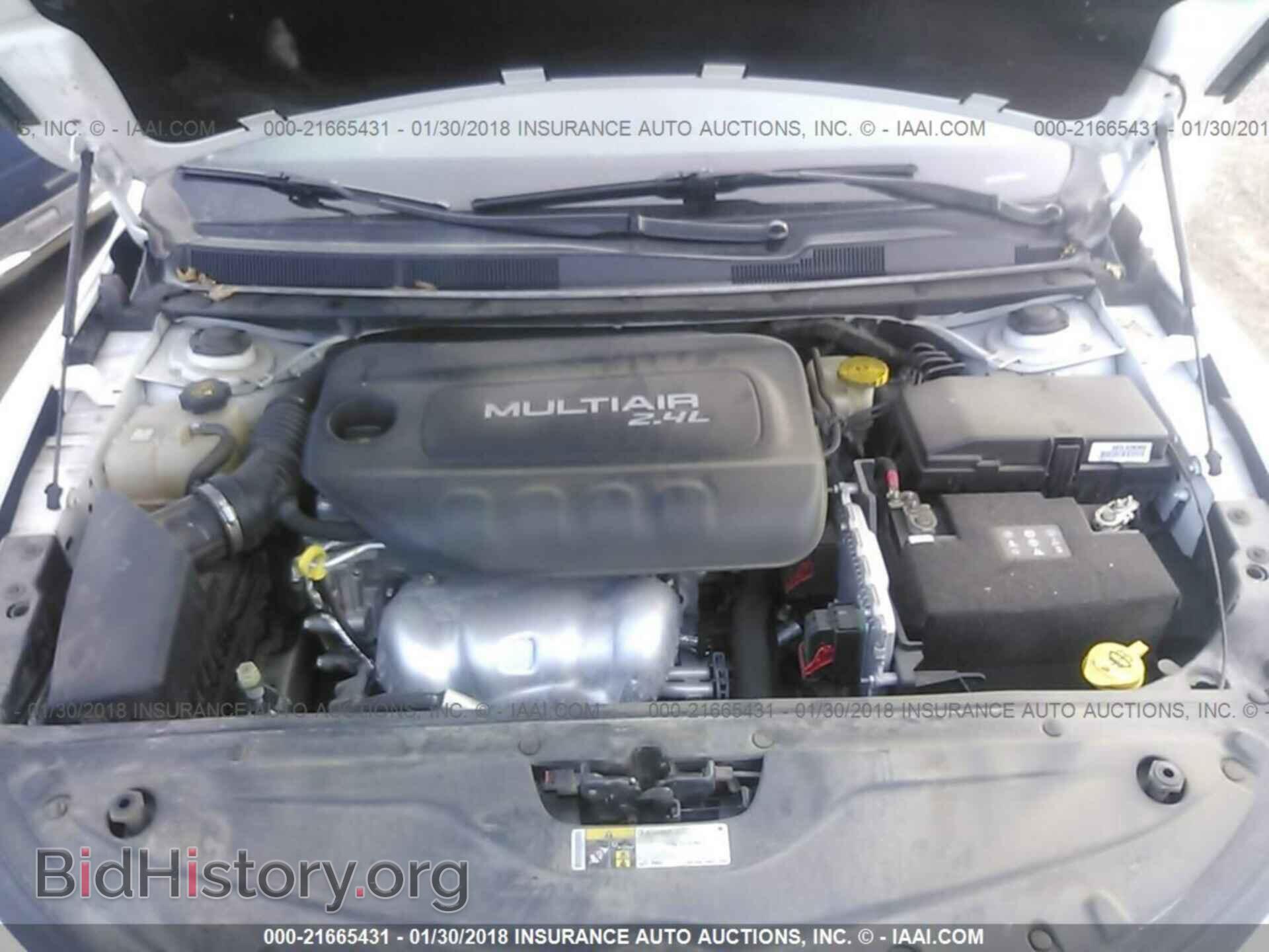 2015 Chrysler 200 - VIN: 1C3CCCAB1FN541869 - Photo 10