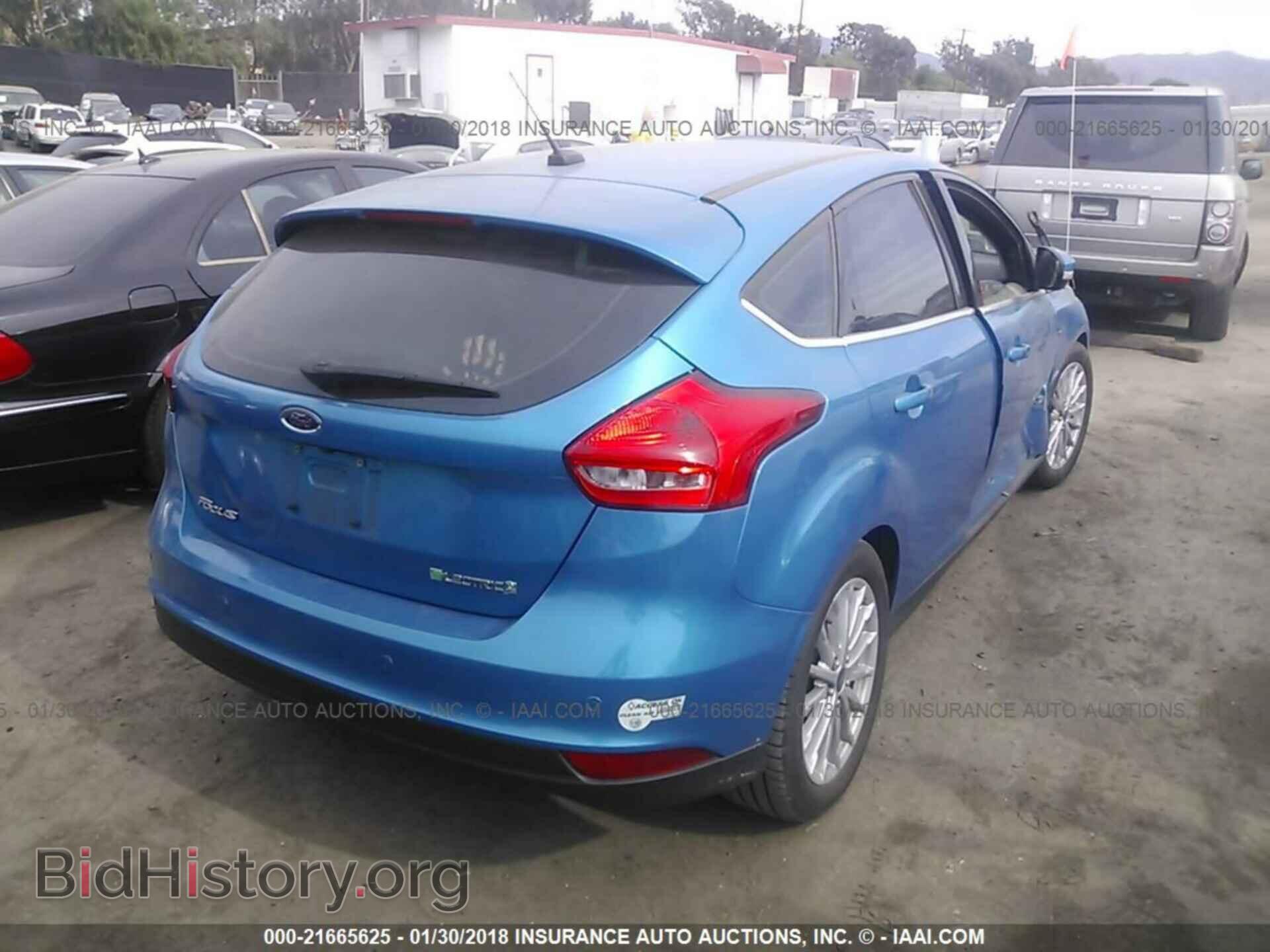 2015 Ford Focus - VIN: 1FADP3R46FL231843 - Photo 4
