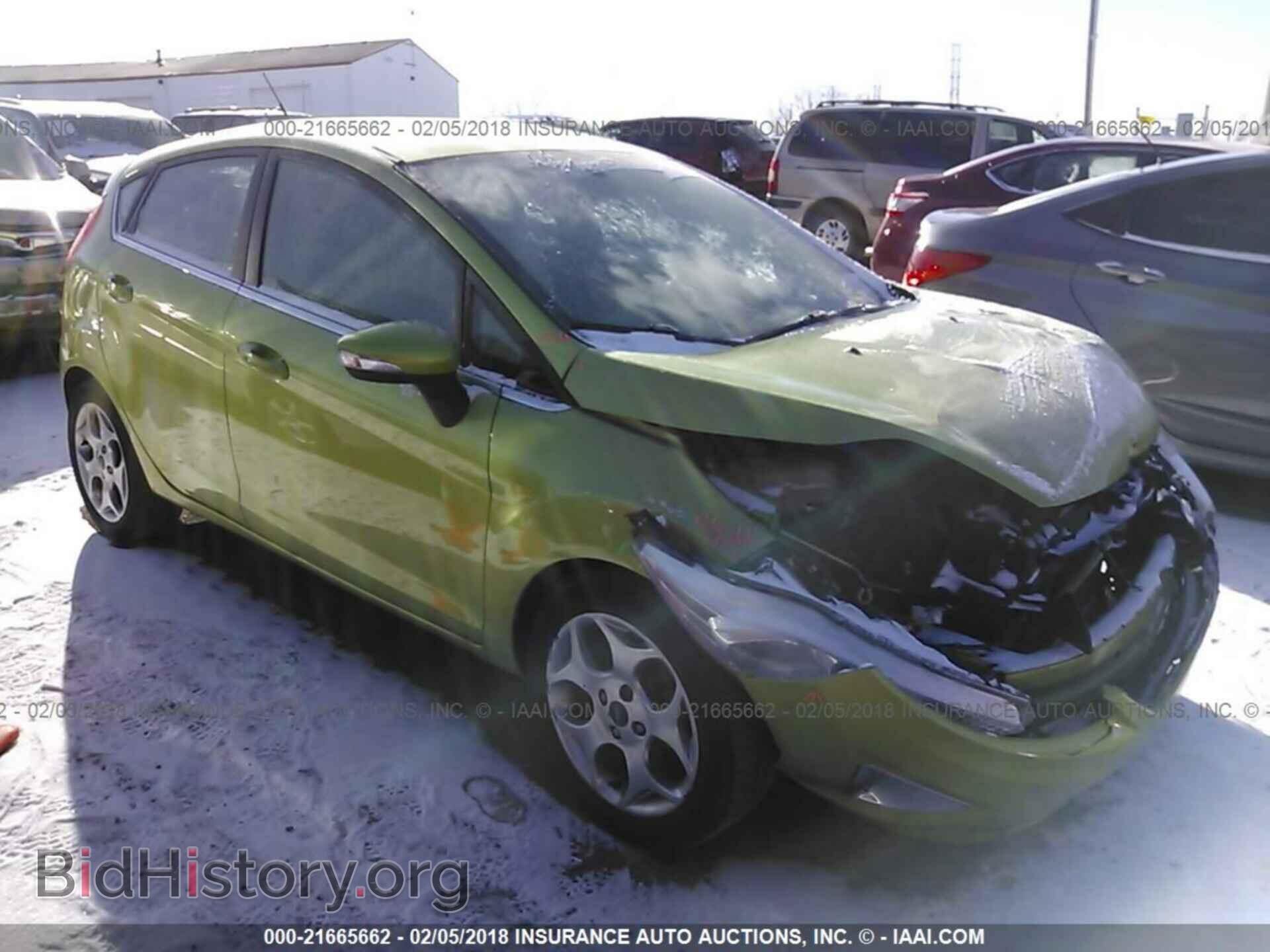 Photo 3FADP4FJ4BM135010 - Ford Fiesta 2011