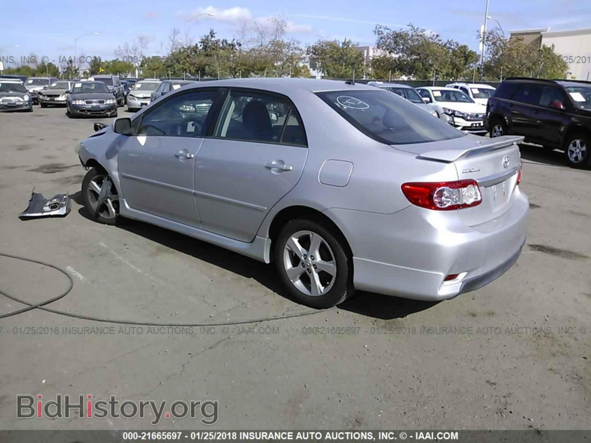 2011 Toyota Corolla - VIN: 2T1BU4EEXBC612739 - Фото 3