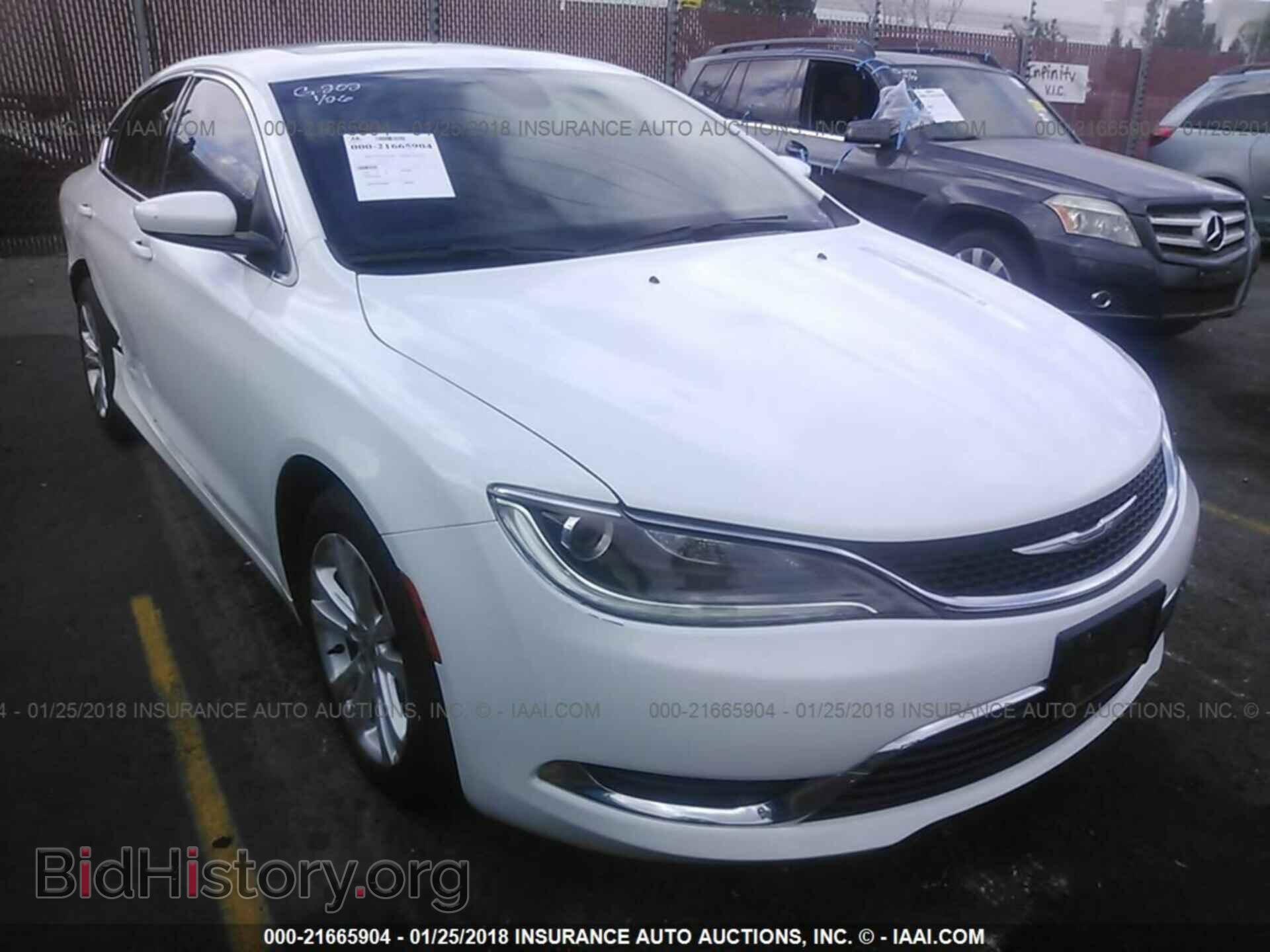 Photo 1C3CCCABXFN694346 - Chrysler 200 2015