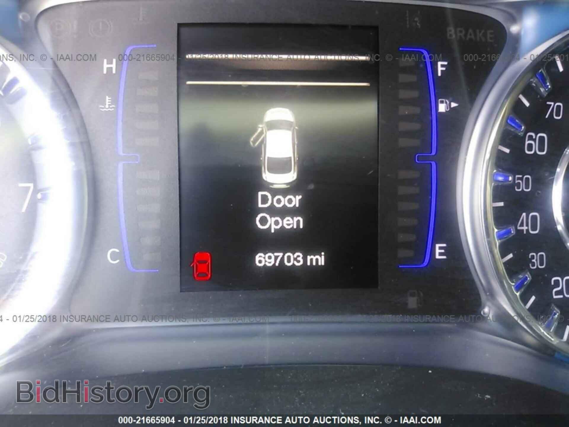 2015 Chrysler 200 - VIN: 1C3CCCABXFN694346 - Photo 7