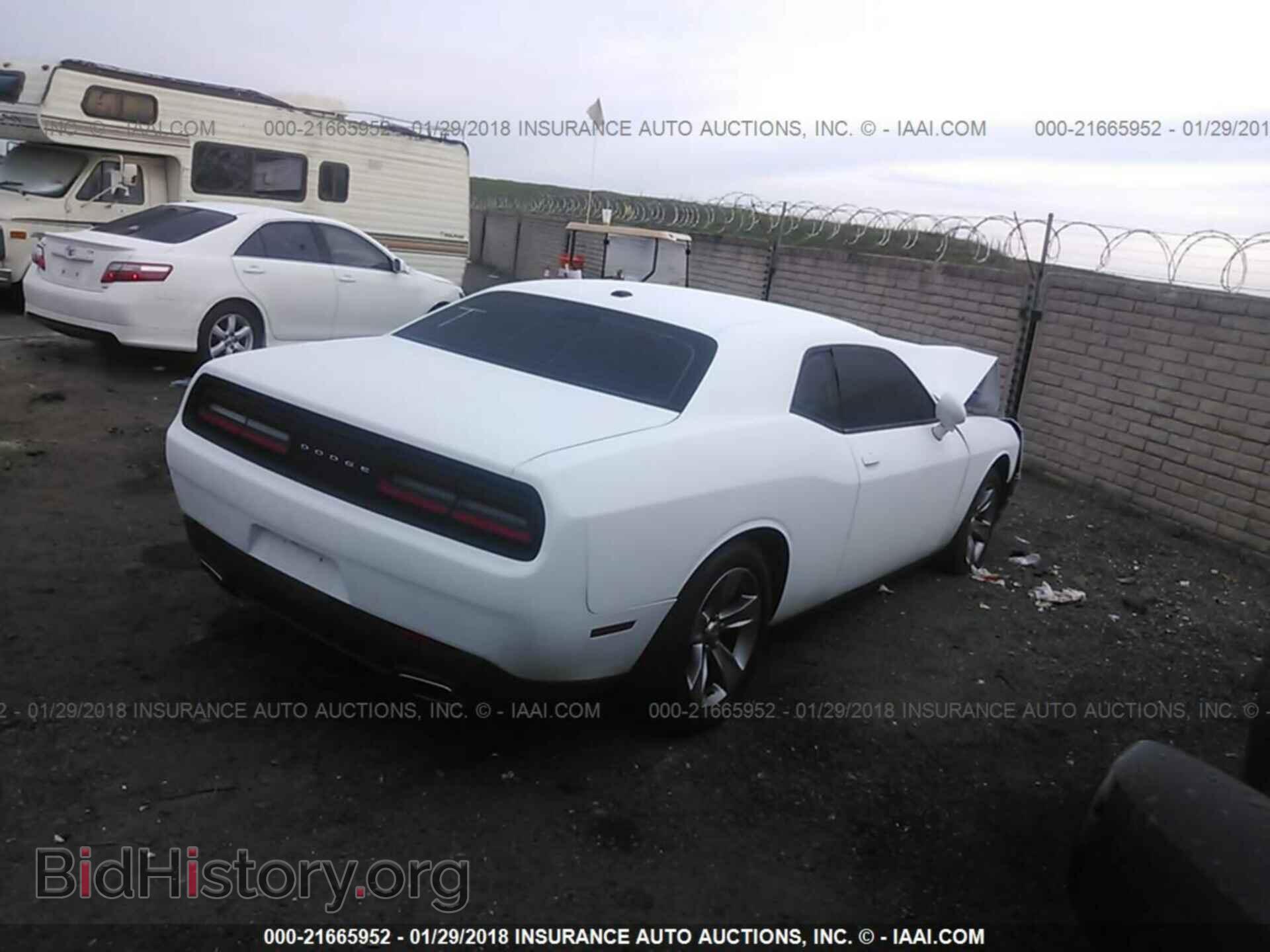 2016 Dodge Challenger - VIN: 2C3CDZAG1GH119381 - Фото 4