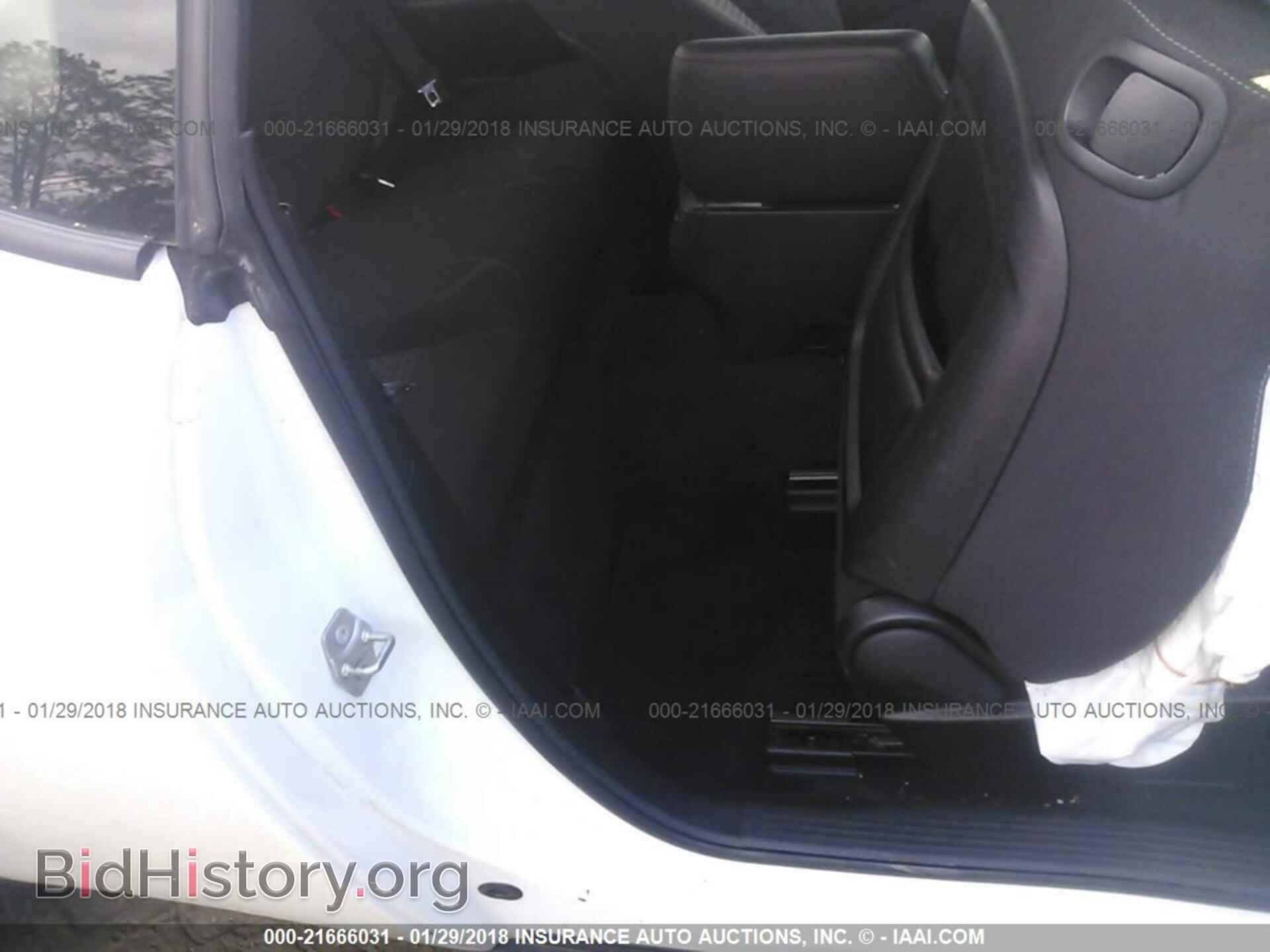 2016 Dodge Challenger - VIN: 2C3CDZAG6GH171668 - Фото 8