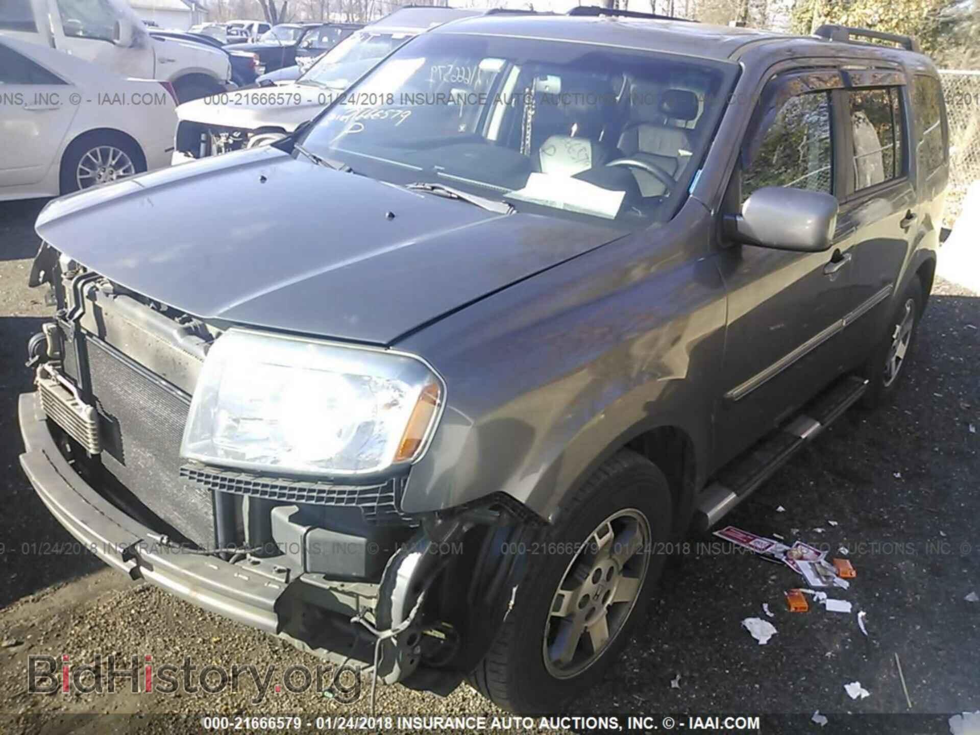 2011 Honda Pilot - VIN: 5FNYF4H92BB014255 - Фото 2