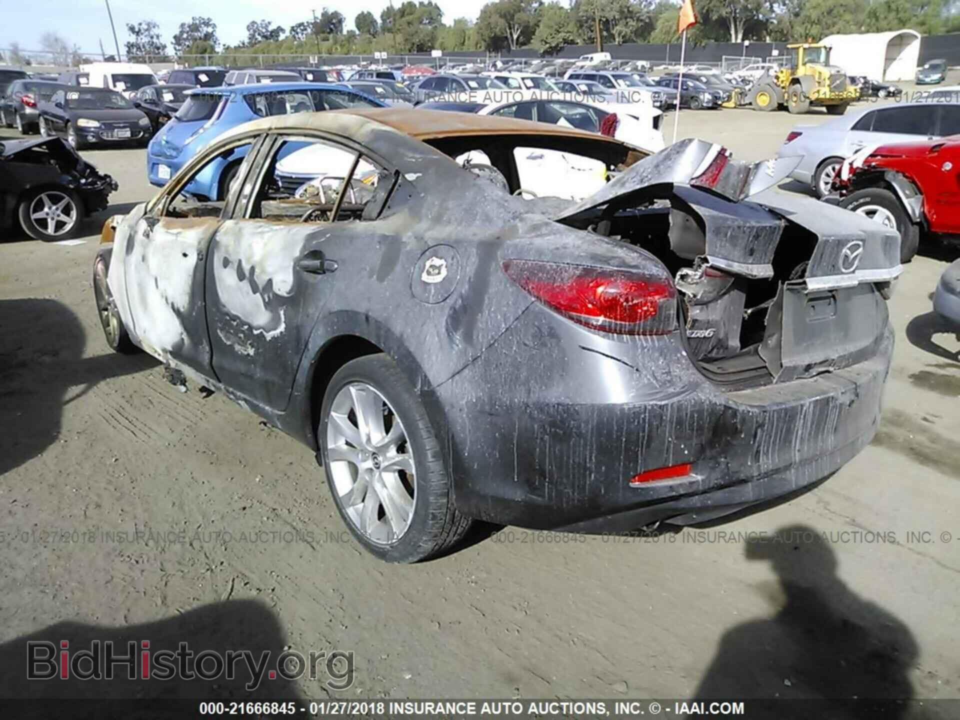 2014 Mazda 6 - VIN: JM1GJ1V66E1130462 - Photo 3