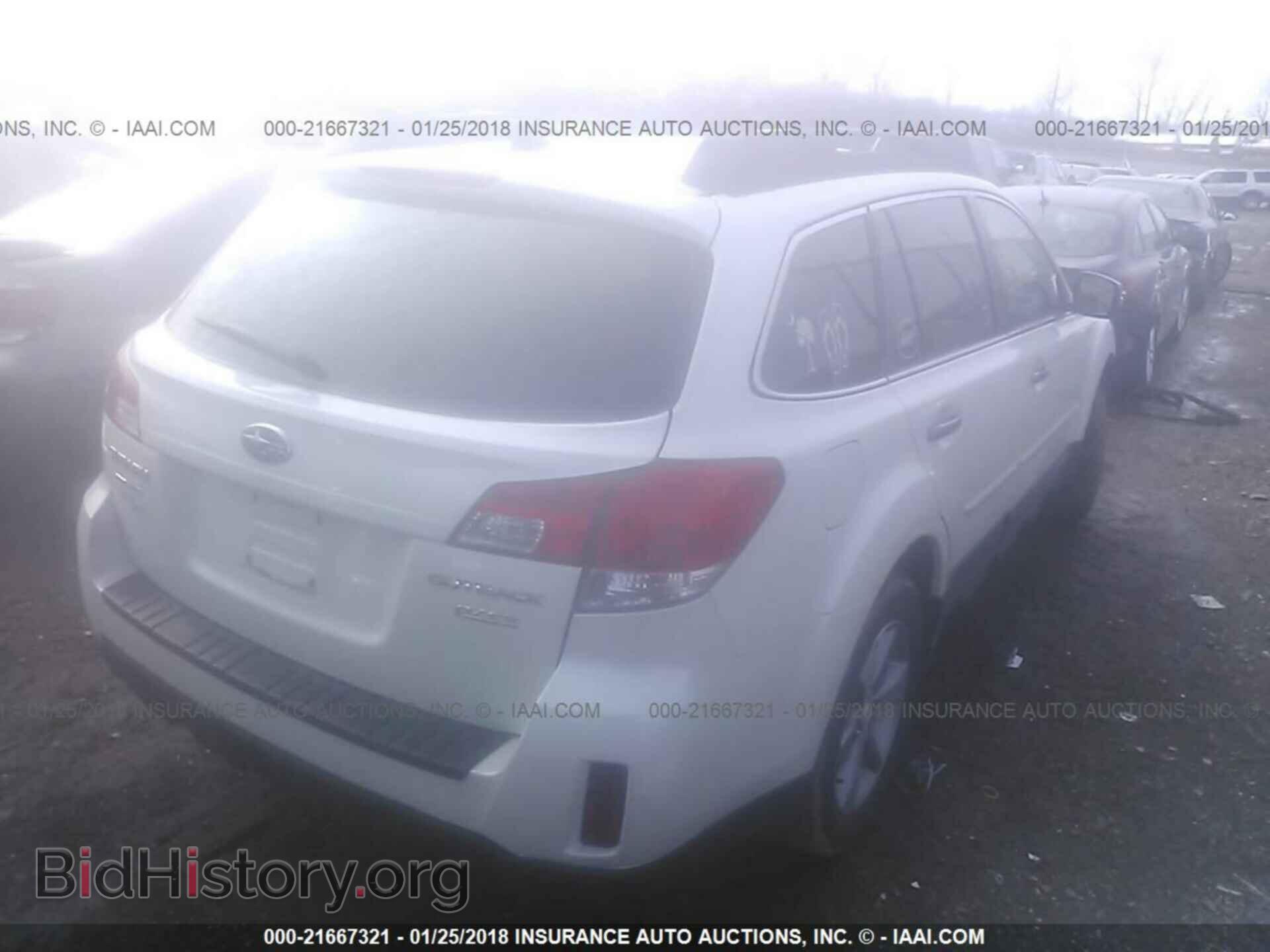 2013 Subaru Outback - VIN: 4S4BRCSC8D3263117 - Фото 4