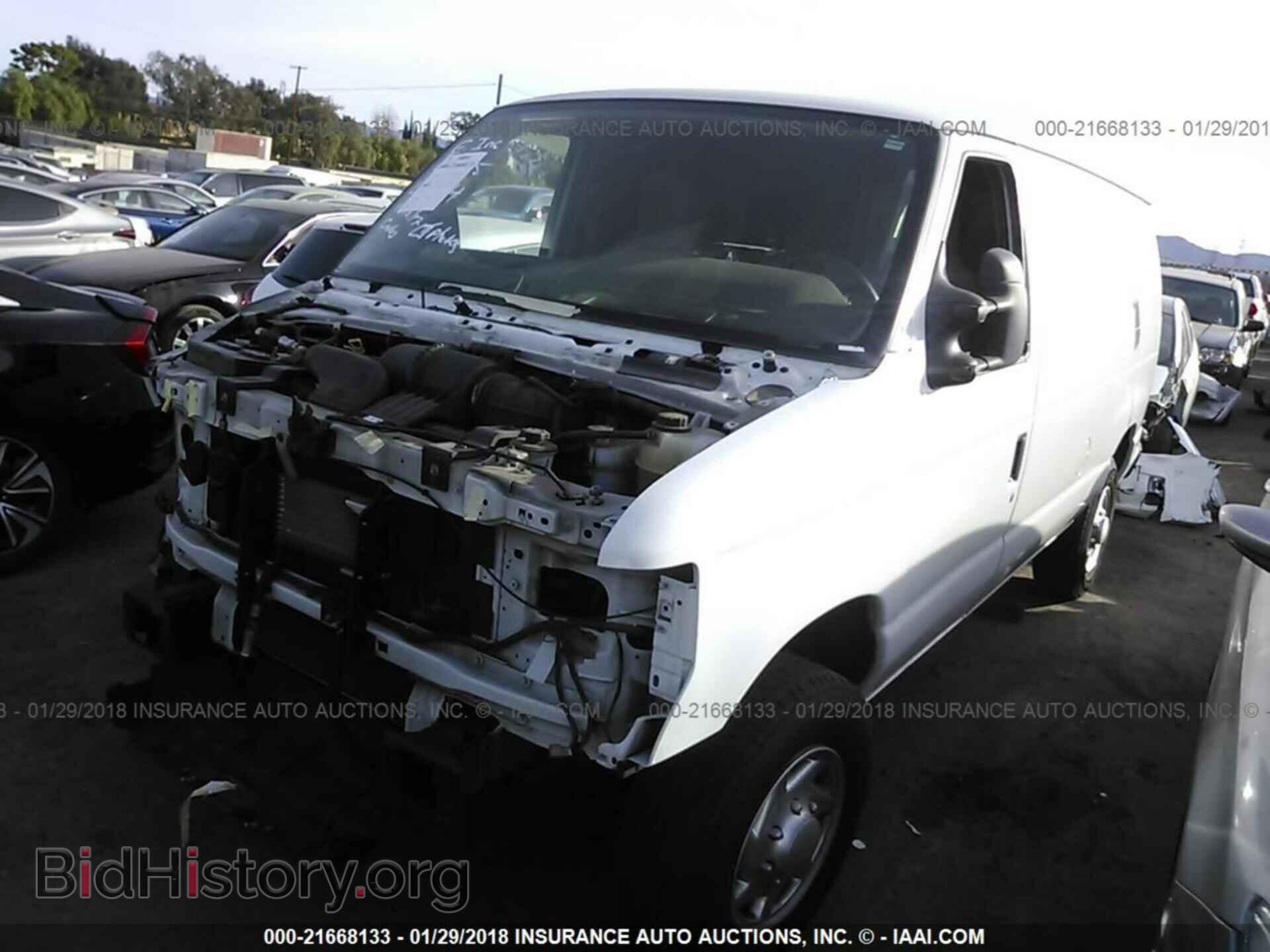 2014 Ford Econoline - VIN: 1FTNE2EL5EDA50222 - Фото 2