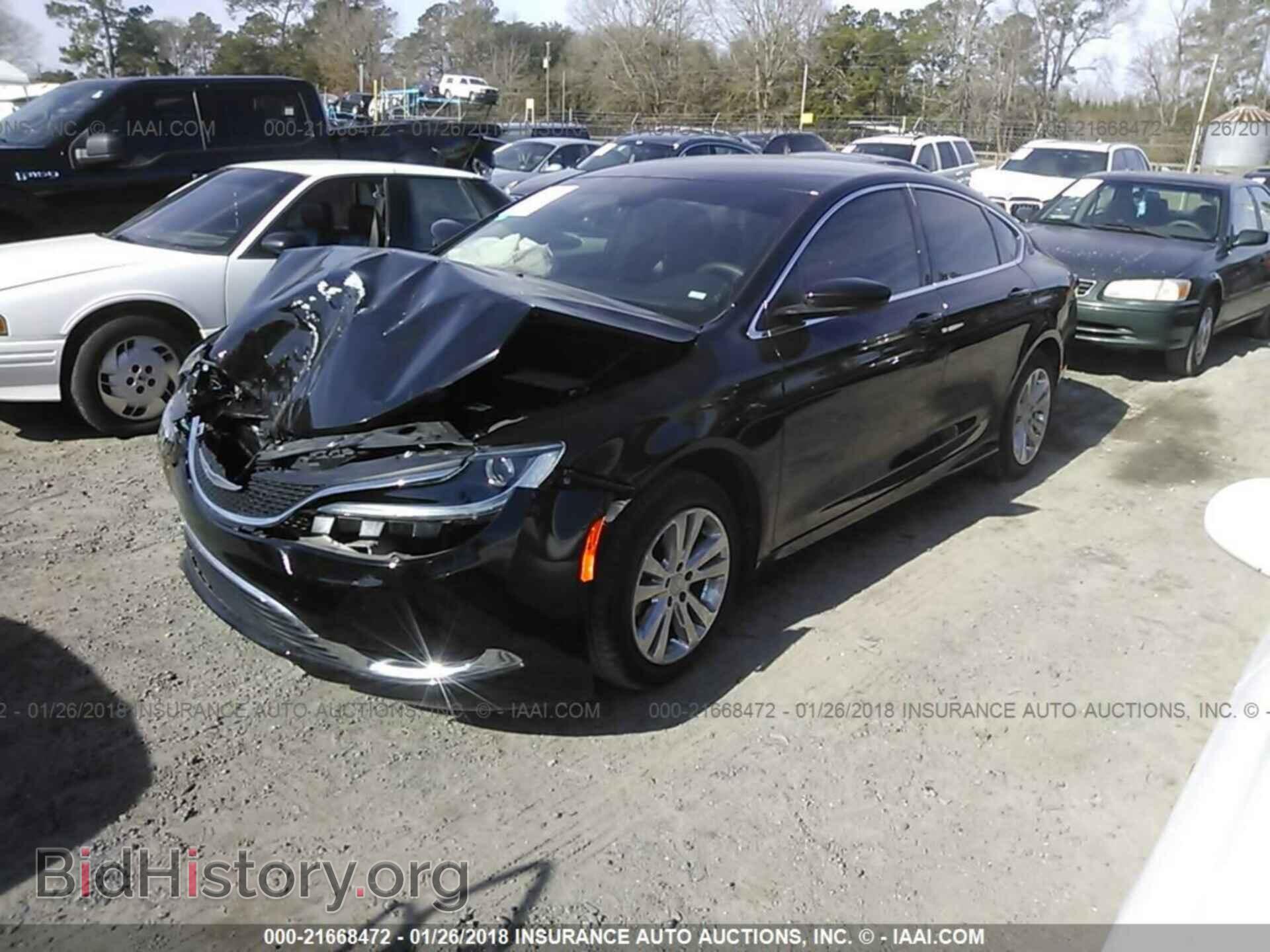 2016 Chrysler 200 - VIN: 1C3CCCAB6GN120151 - Photo 2