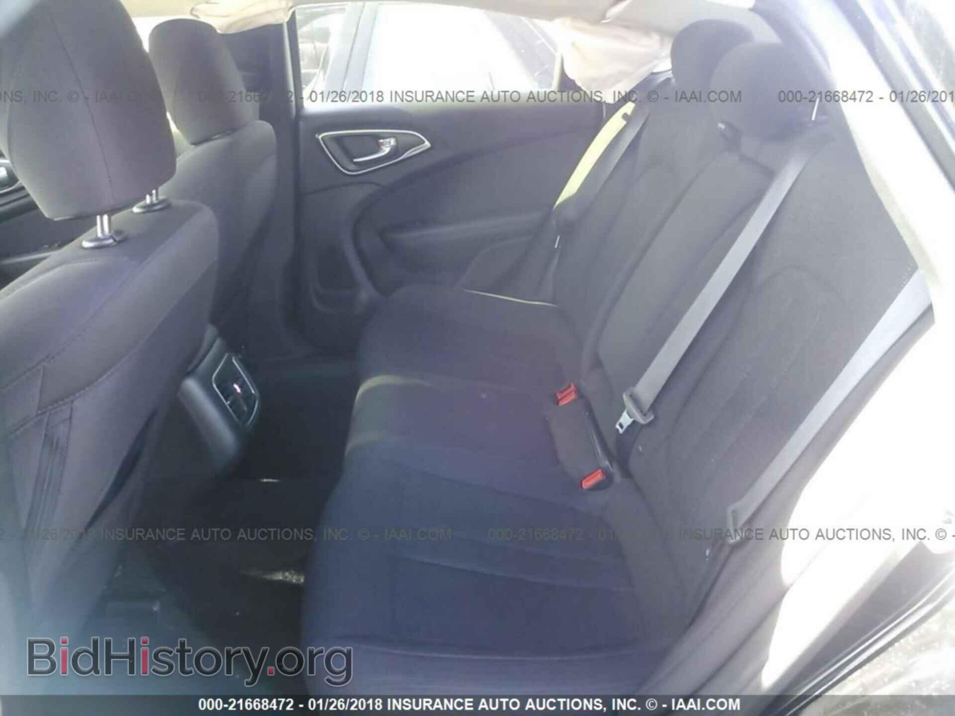 2016 Chrysler 200 - VIN: 1C3CCCAB6GN120151 - Photo 8