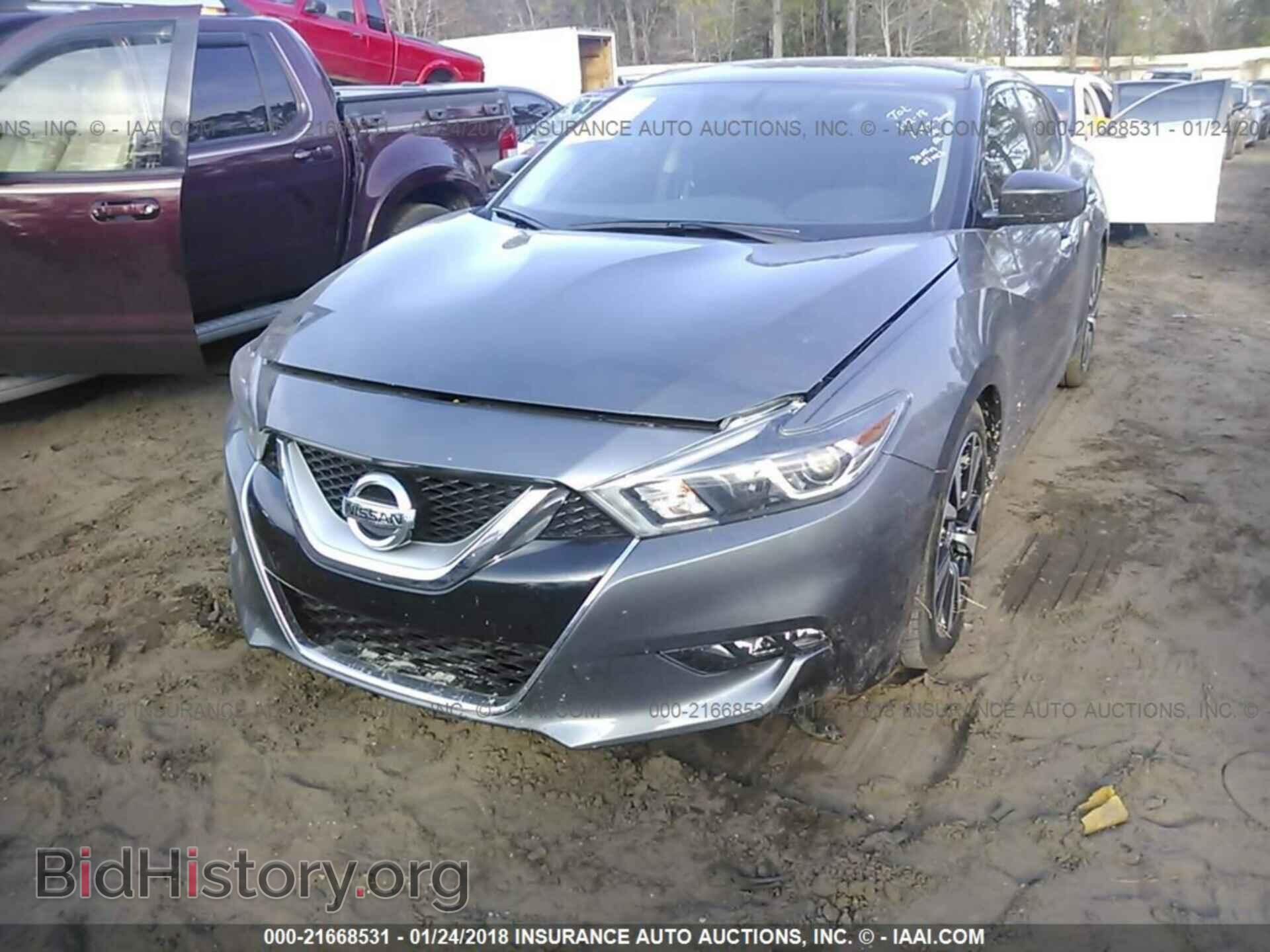2017 Nissan Maxima - VIN: 1N4AA6AP5HC443504 - Фото 2