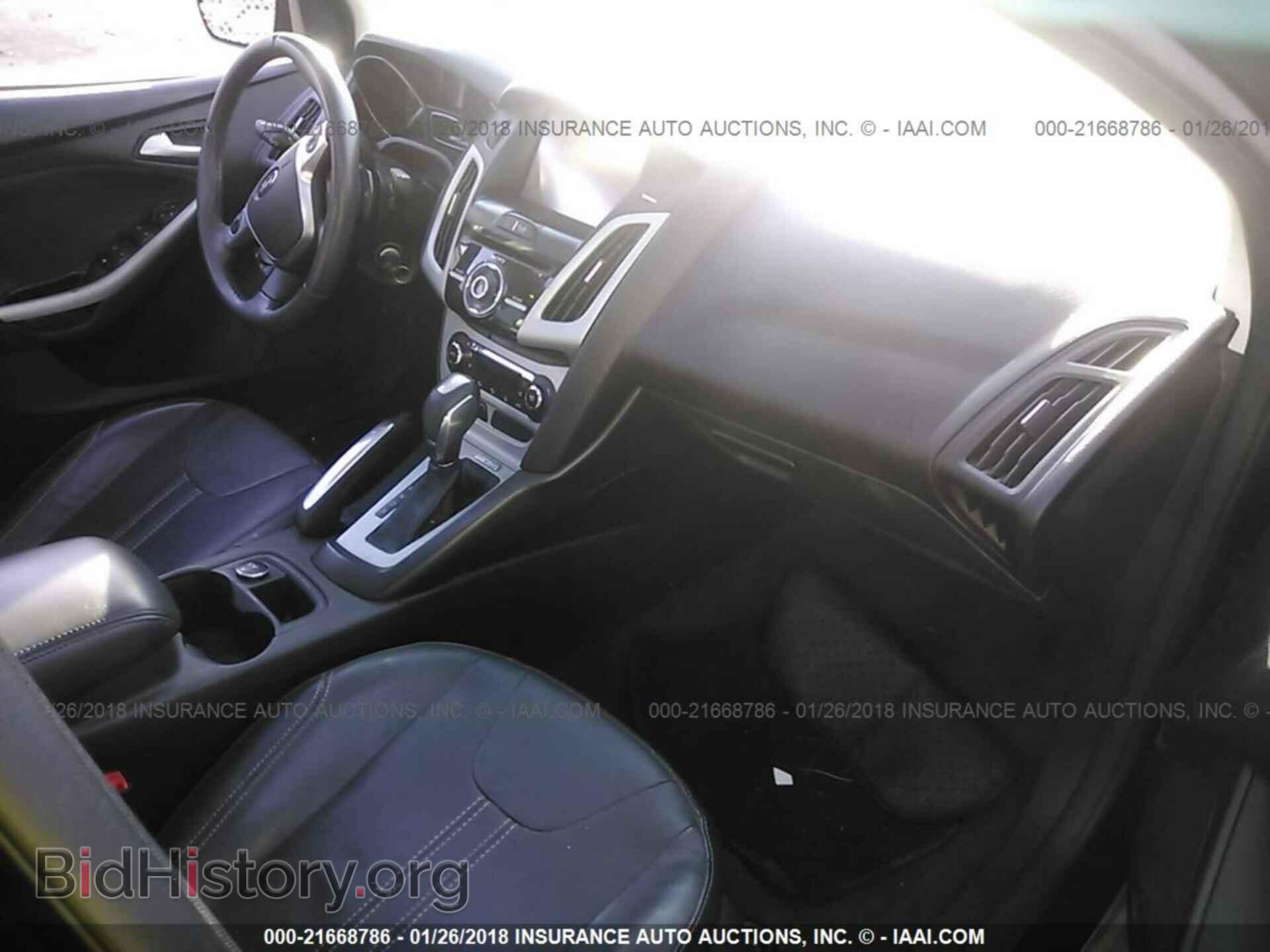 2013 Ford Focus - VIN: 1FADP3F26DL240770 - Photo 5