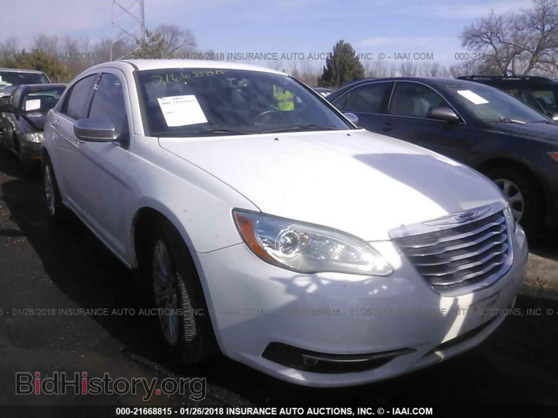 Photo 1C3BC2FBXBN582672 - Chrysler 200 2011
