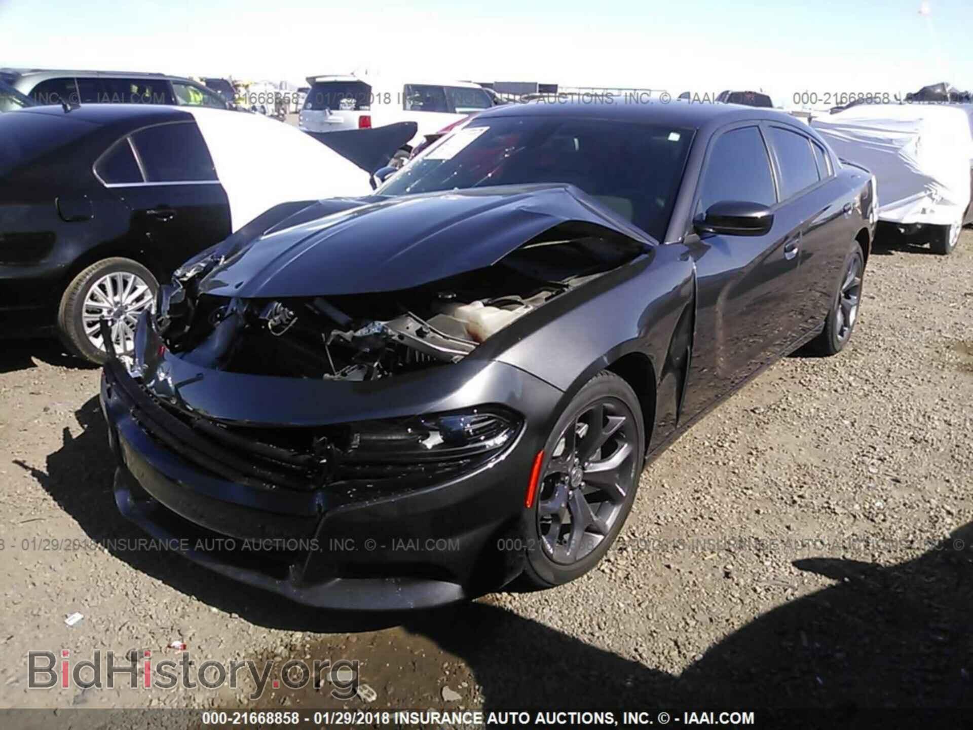 2017 Dodge Charger - VIN: 2C3CDXHG1HH593343 - Фото 2