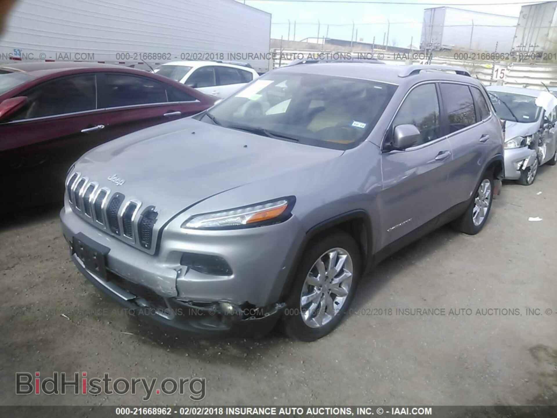 2015 Jeep Cherokee - VIN: 1C4PJLDS3FW530655 - Photo 2