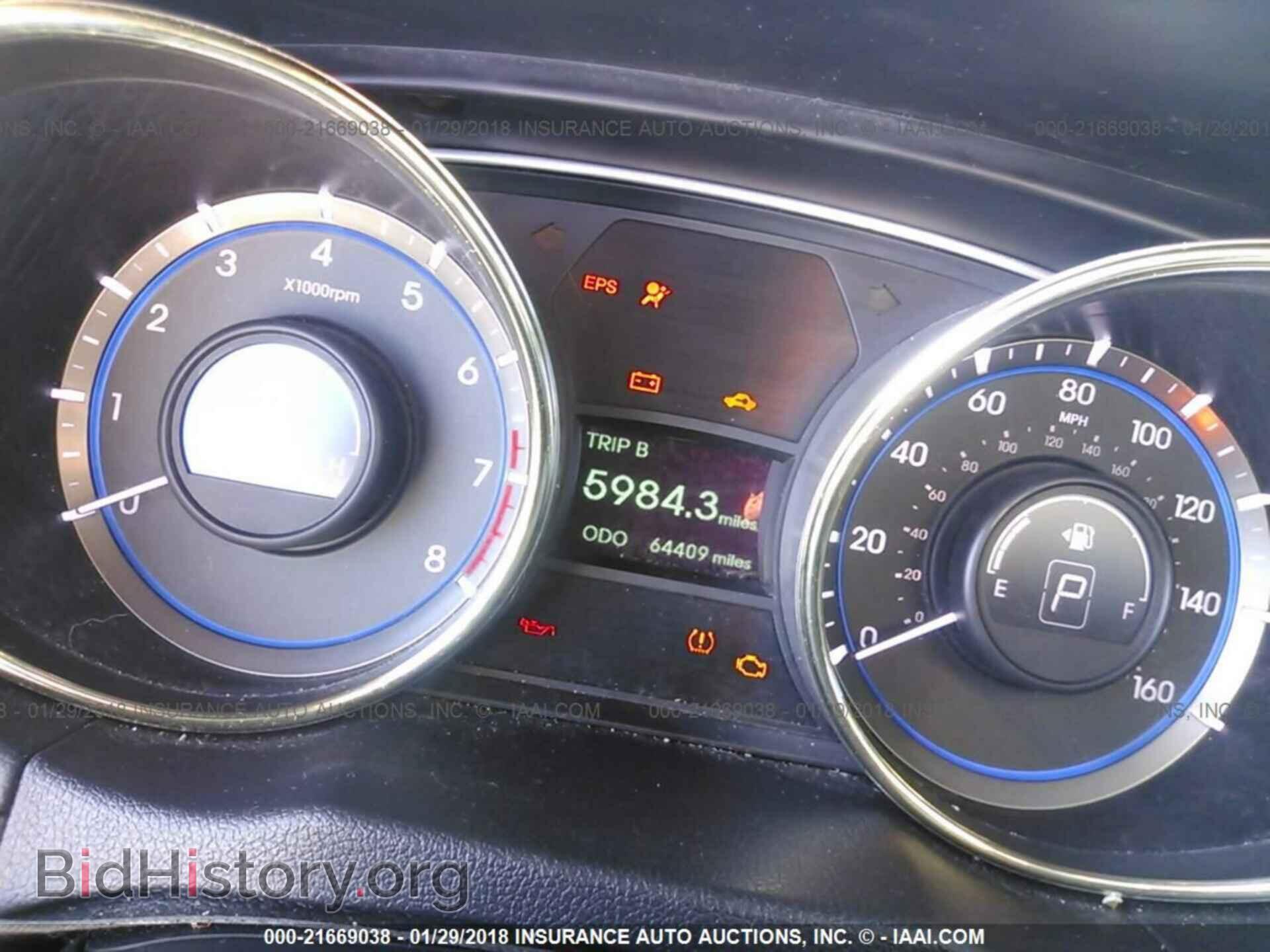 2012 Hyundai Sonata - VIN: 5NPEC4AC7CH476864 - Photo 7