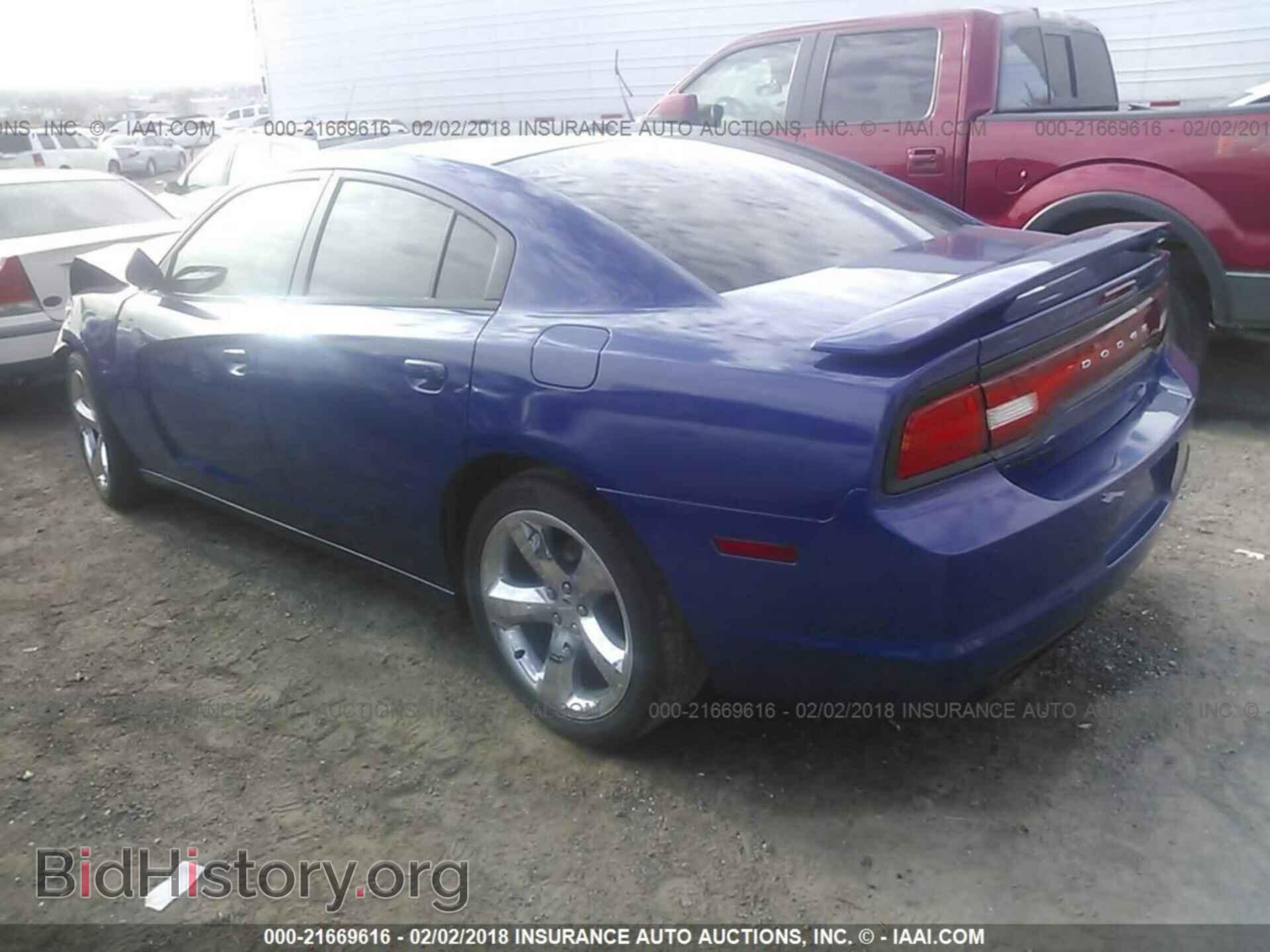 2013 Dodge Charger - VIN: 2C3CDXHG5DH597583 - Photo 3
