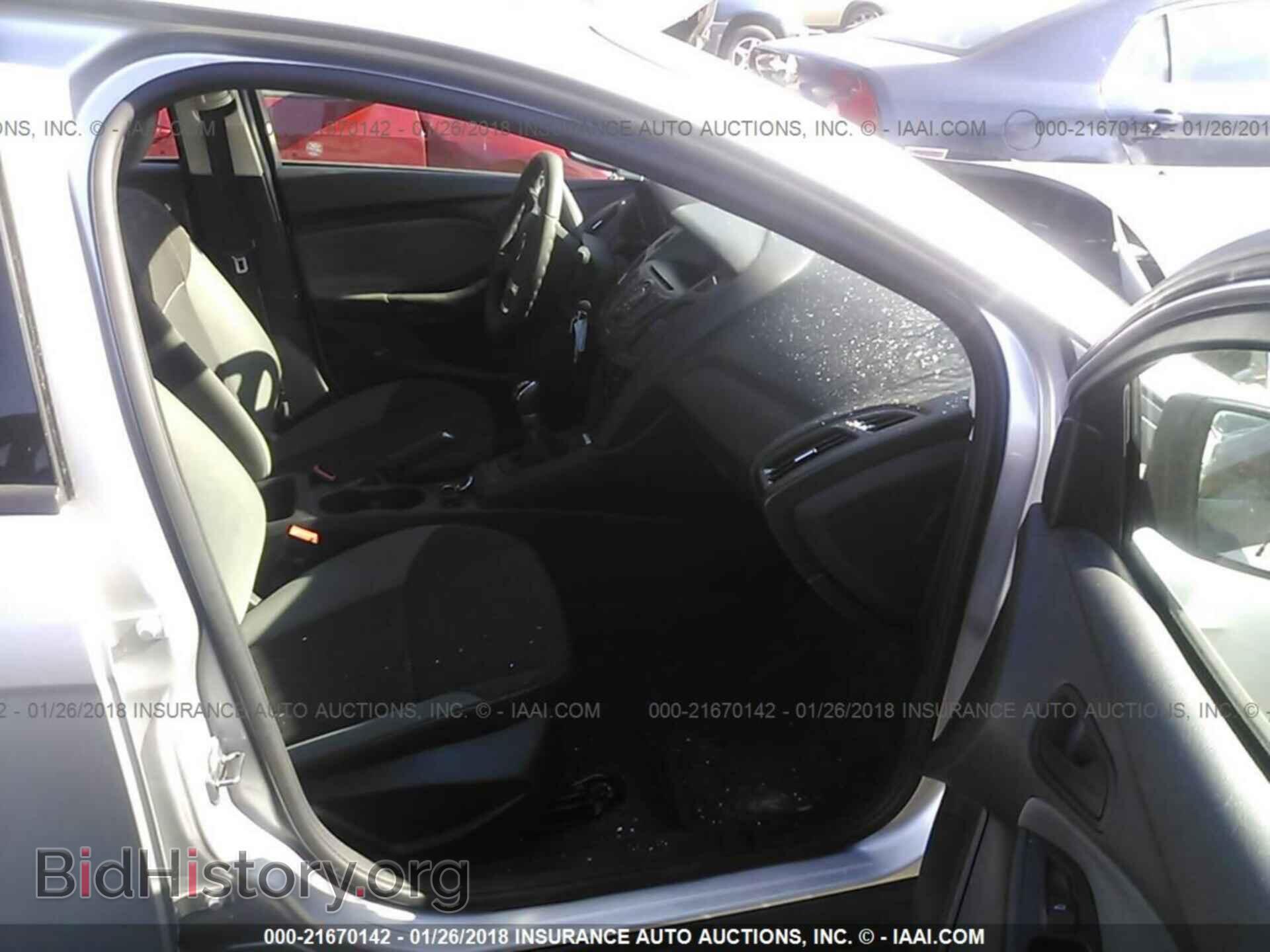 2013 Ford Focus - VIN: 1FADP3E21DL143669 - Photo 5