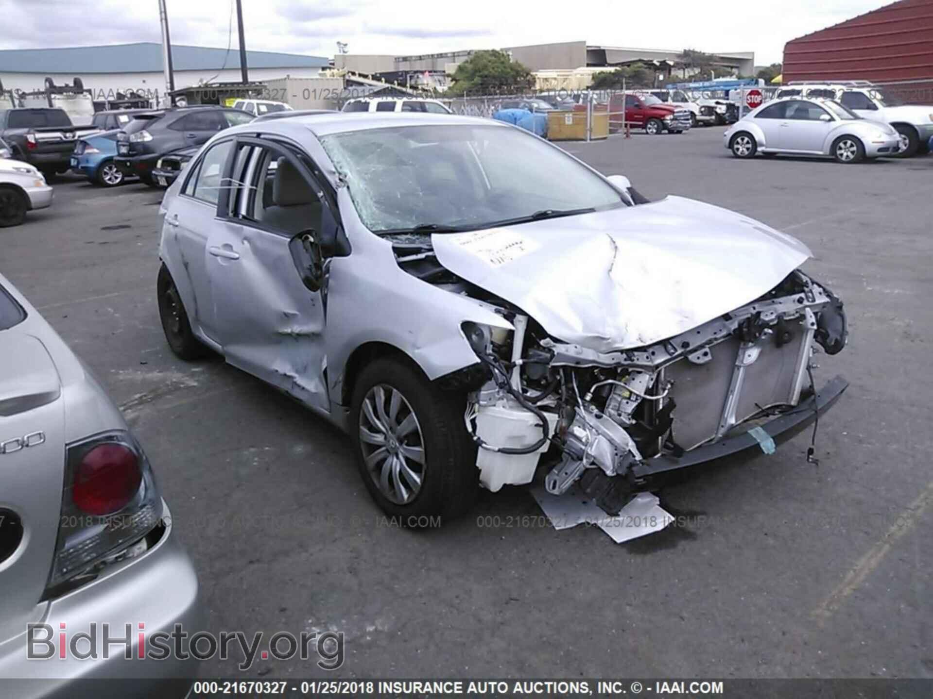 Photo 2T1BU4EE3DC114658 - Toyota Corolla 2013