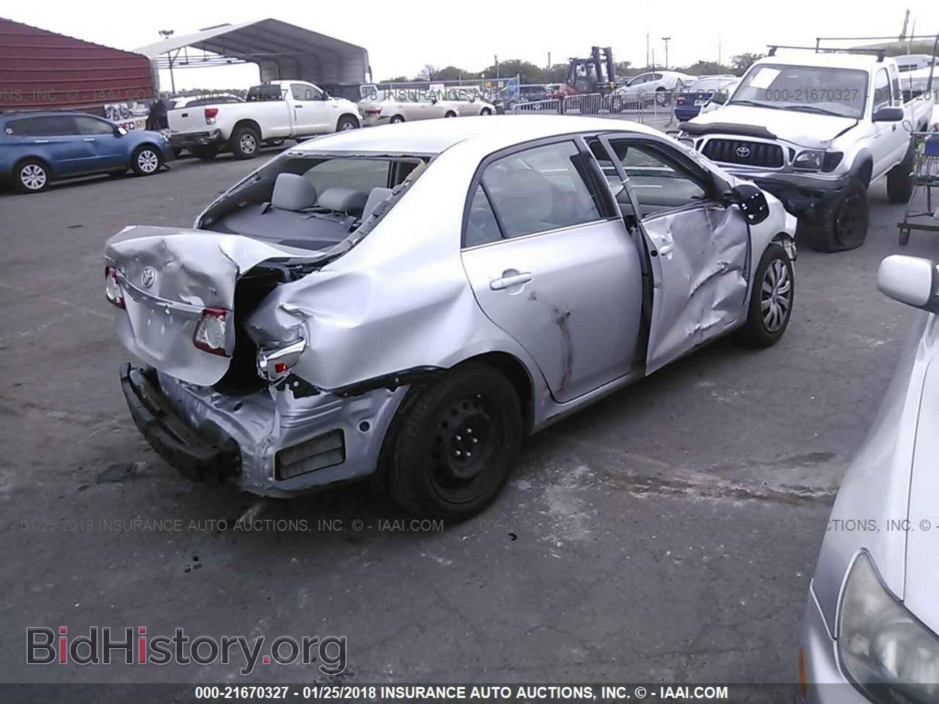 2013 Toyota Corolla - VIN: 2T1BU4EE3DC114658 - Фото 4