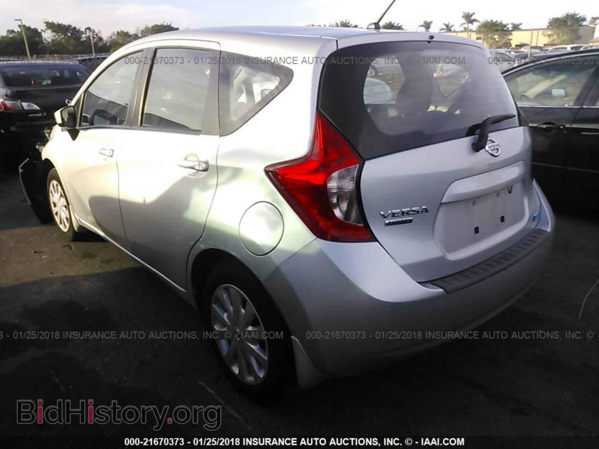 2015 Nissan Versa note - VIN: 3N1CE2CP1FL384016 - Фото 3
