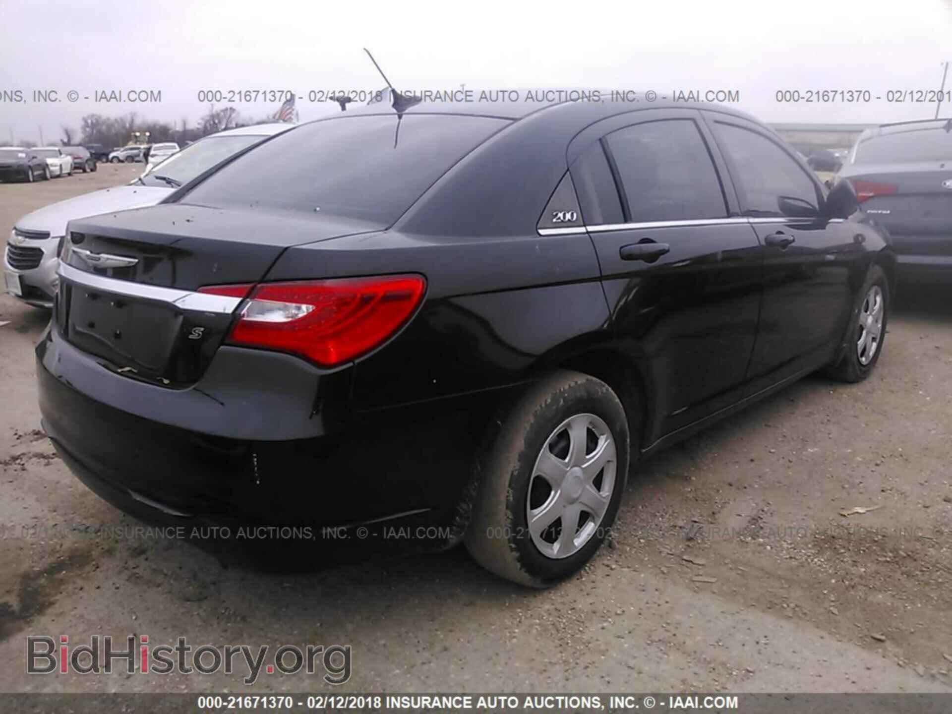 2012 Chrysler 200 - VIN: 1C3CCBBG5CN257547 - Photo 4