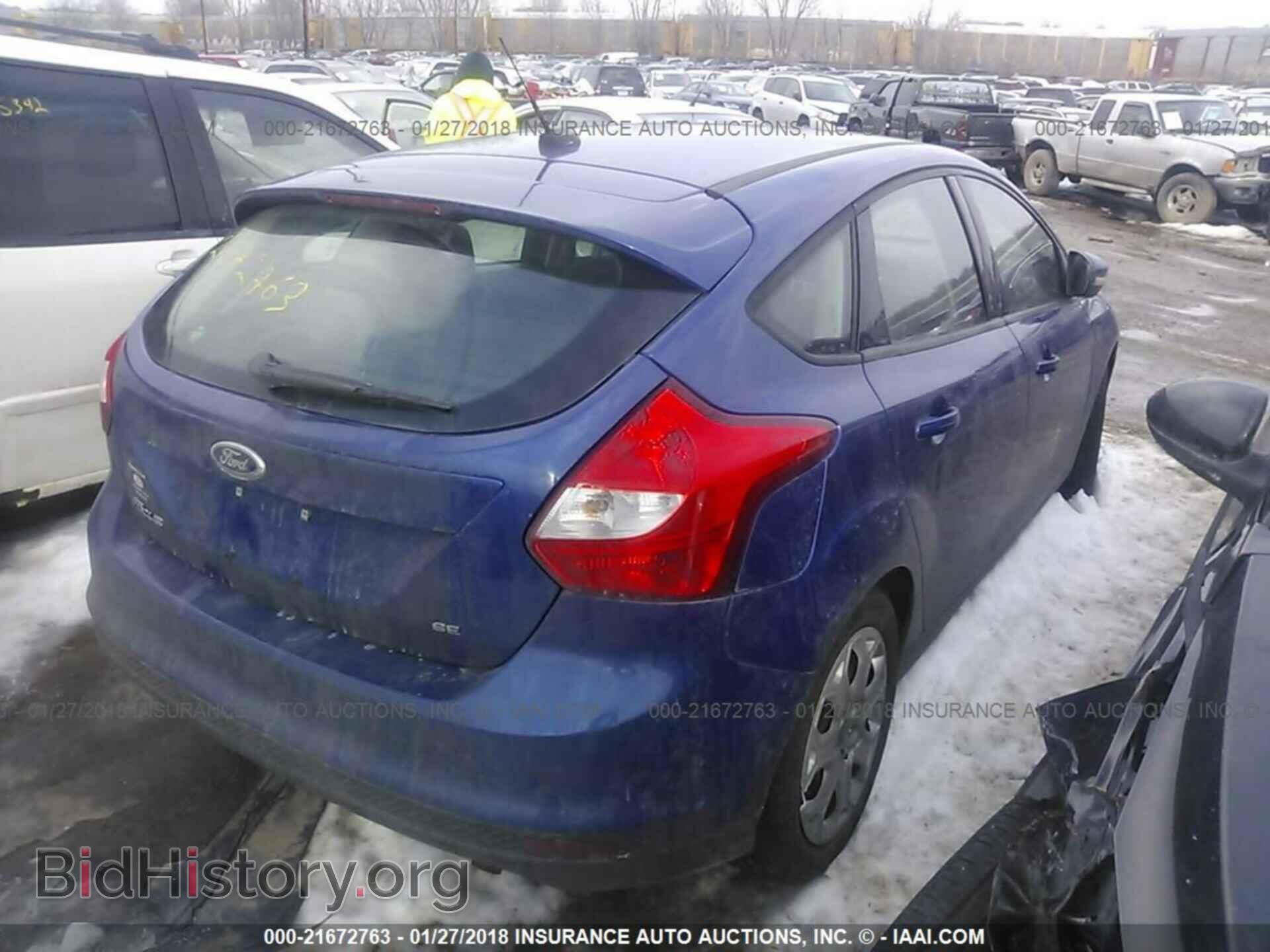 2012 Ford Focus - VIN: 1FAHP3K2XCL346578 - Photo 4