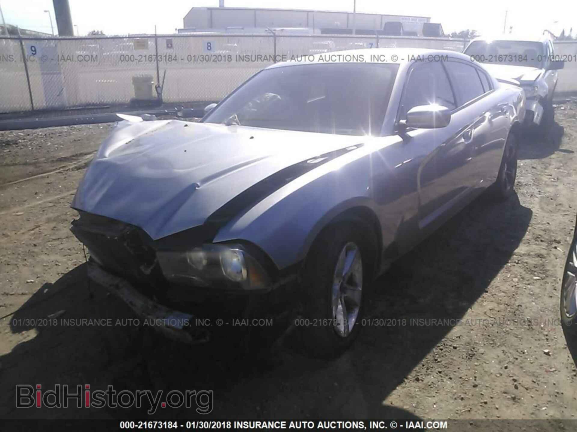 2013 Dodge Charger - VIN: 2C3CDXBGXDH622874 - Photo 2