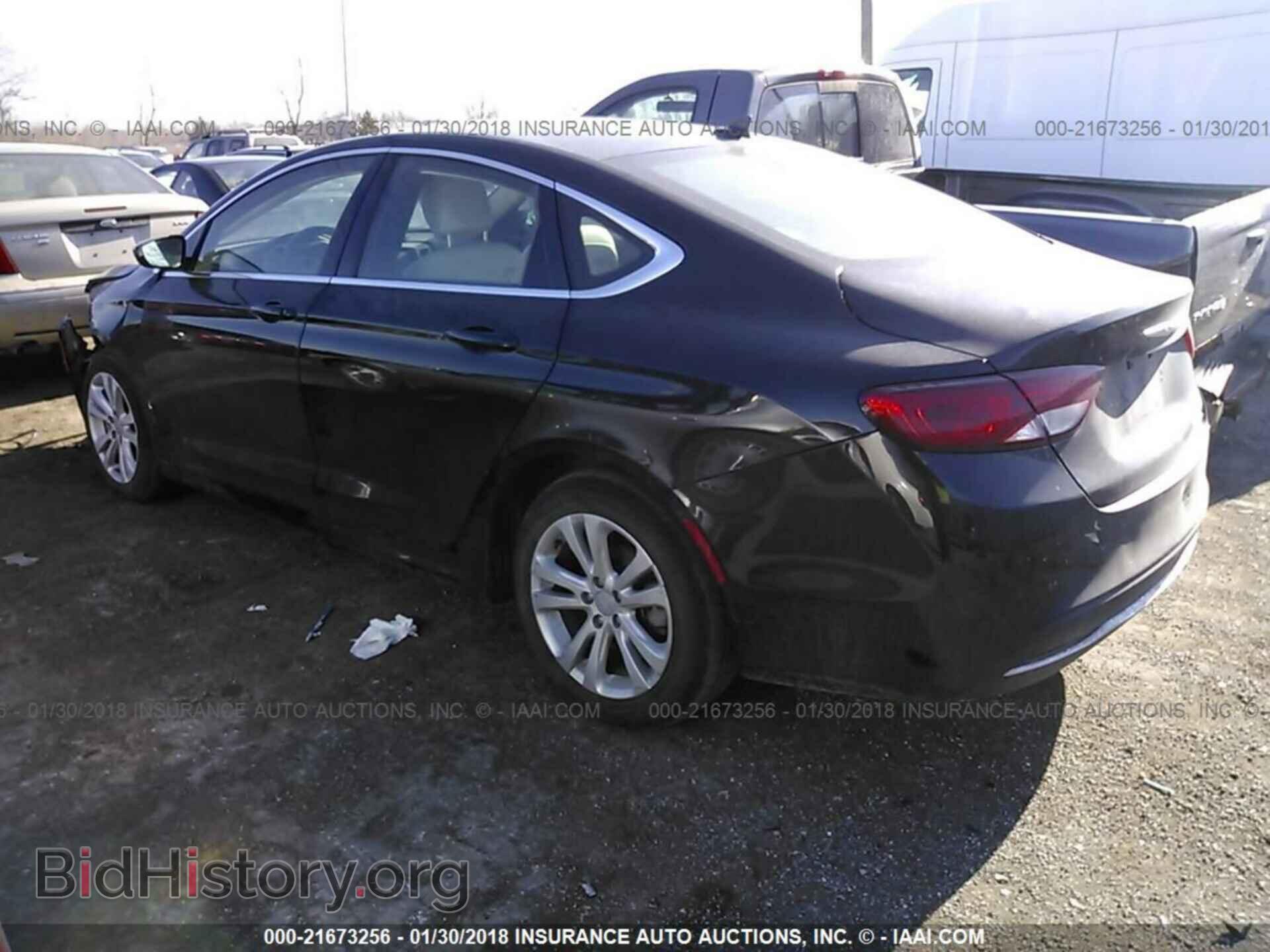 2016 Chrysler 200 - VIN: 1C3CCCAB6GN193858 - Photo 3