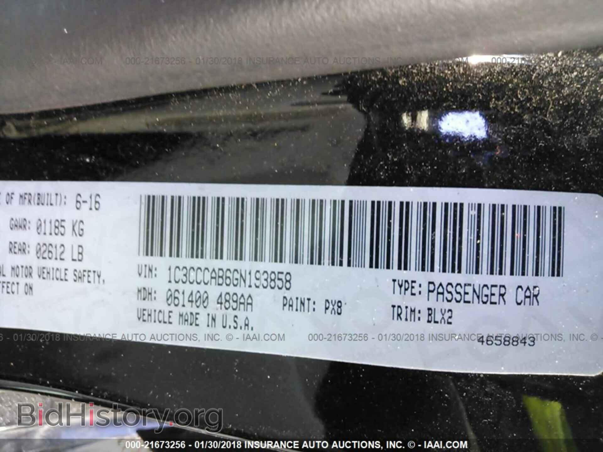 2016 Chrysler 200 - VIN: 1C3CCCAB6GN193858 - Photo 9