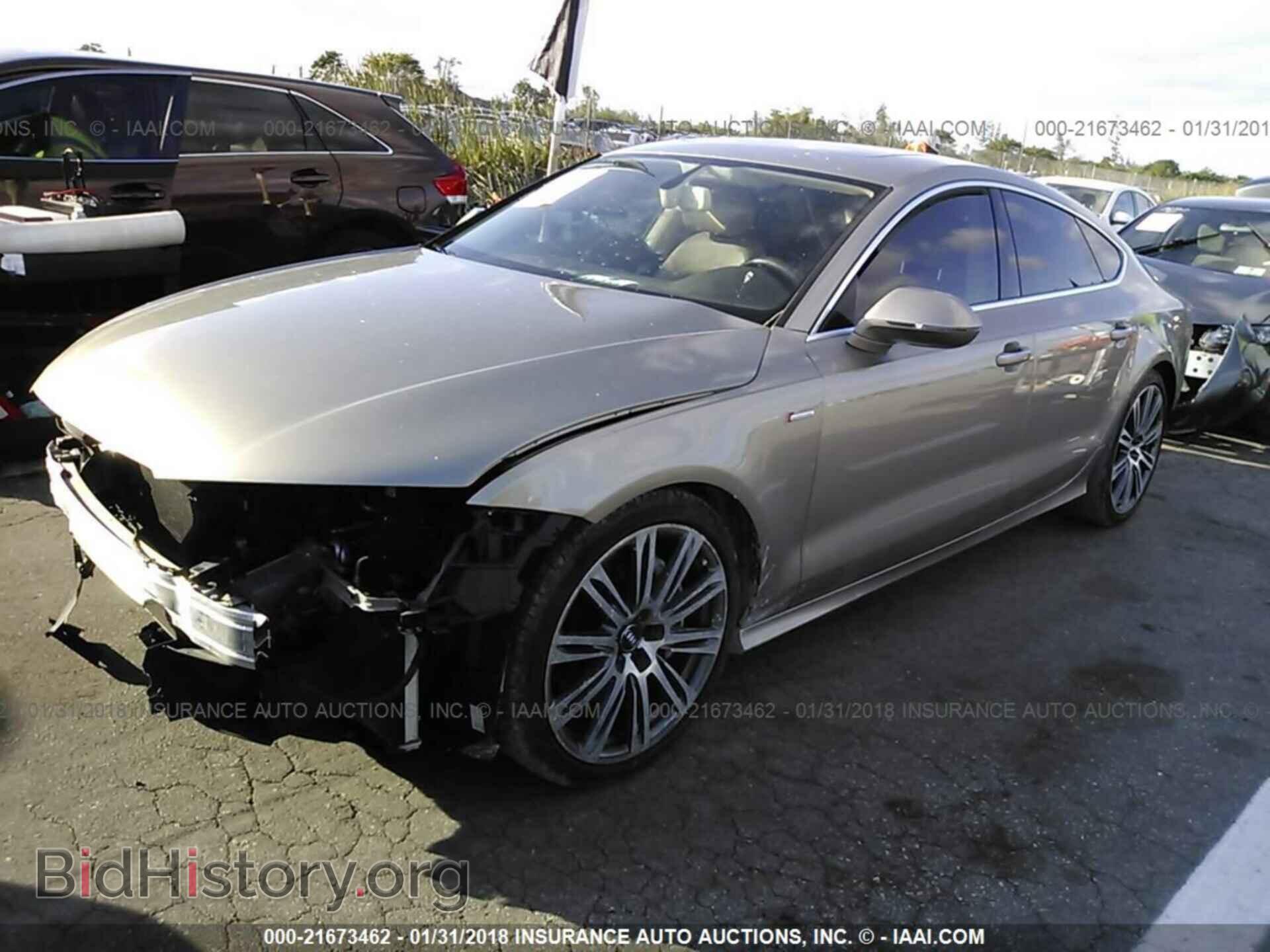2012 Audi A7 - VIN: WAU2GAFC8CN146565 - Photo 2