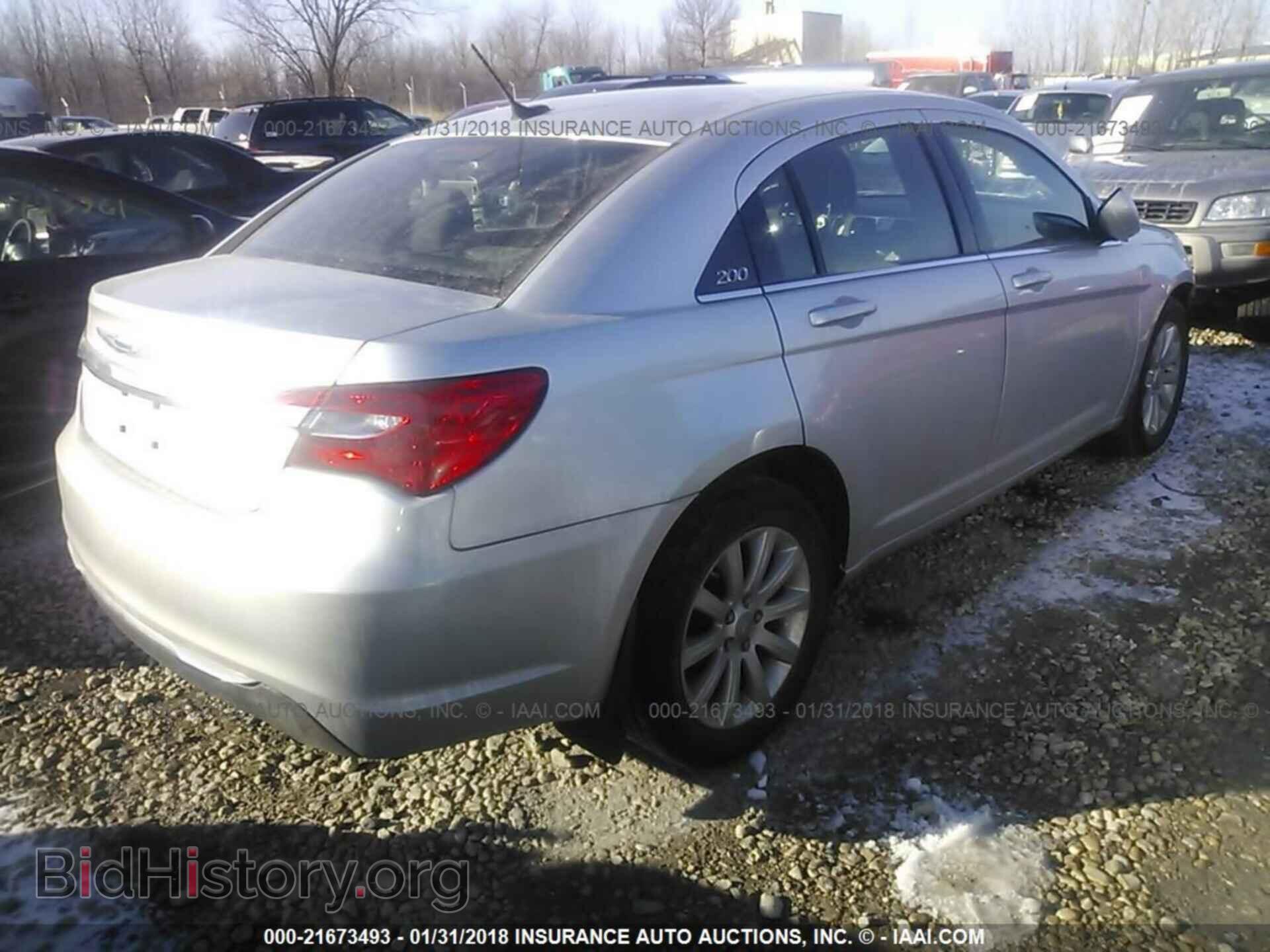 2012 Chrysler 200 - VIN: 1C3CCBBB9CN283959 - Фото 4