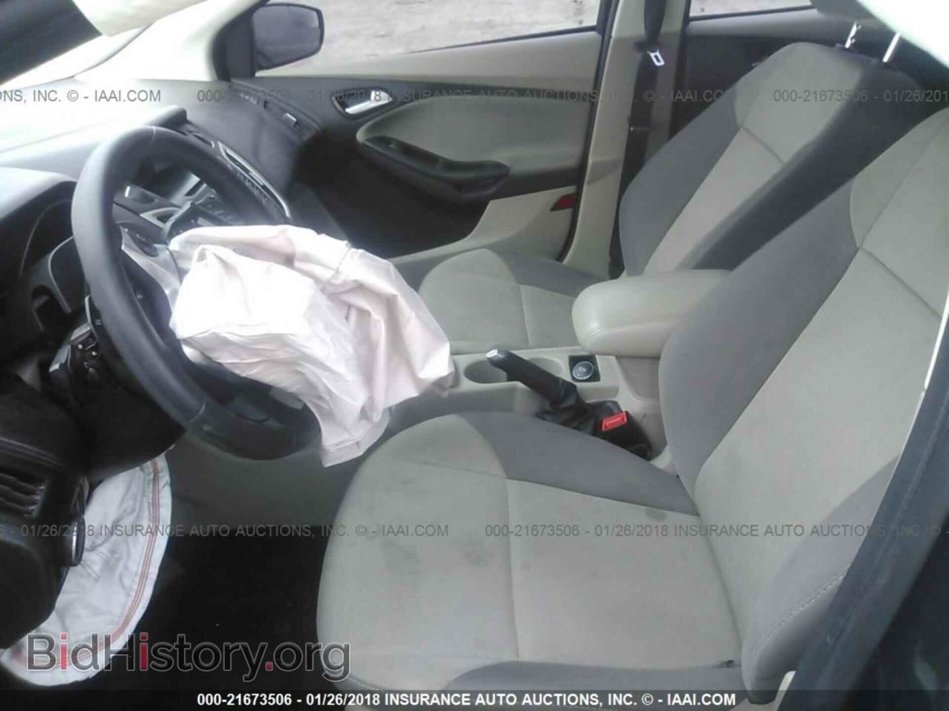 2013 Ford Focus - VIN: 1FADP3F23DL243867 - Photo 5