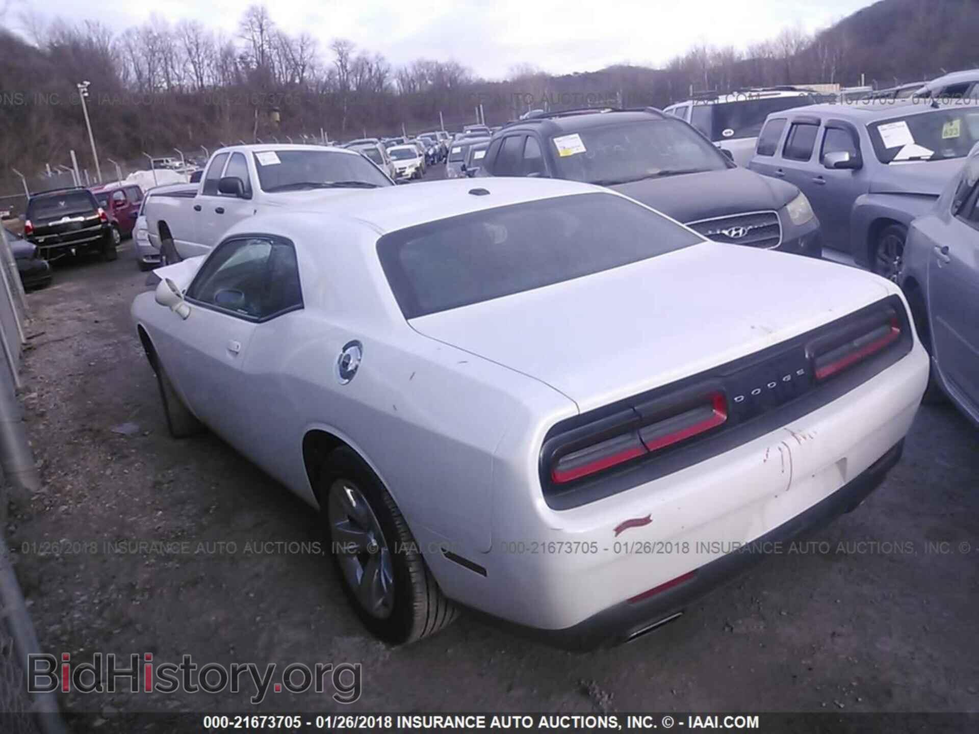 2015 Dodge Challenger - VIN: 2C3CDZAG3FH764189 - Photo 3