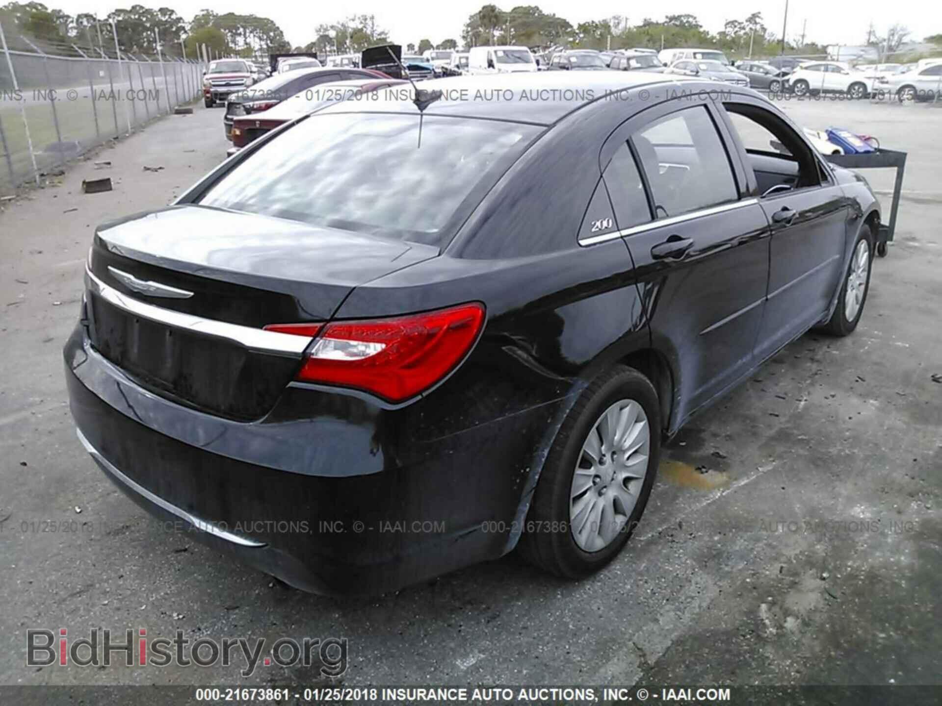 2012 Chrysler 200 - VIN: 1C3CCBABXCN210021 - Фото 4
