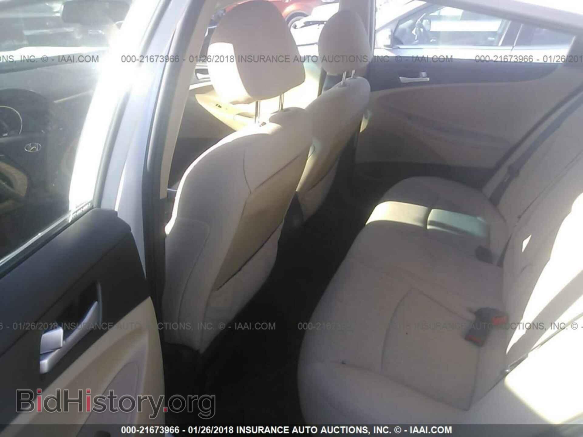 2012 Hyundai Sonata - VIN: 5NPEB4AC5CH379942 - Photo 8