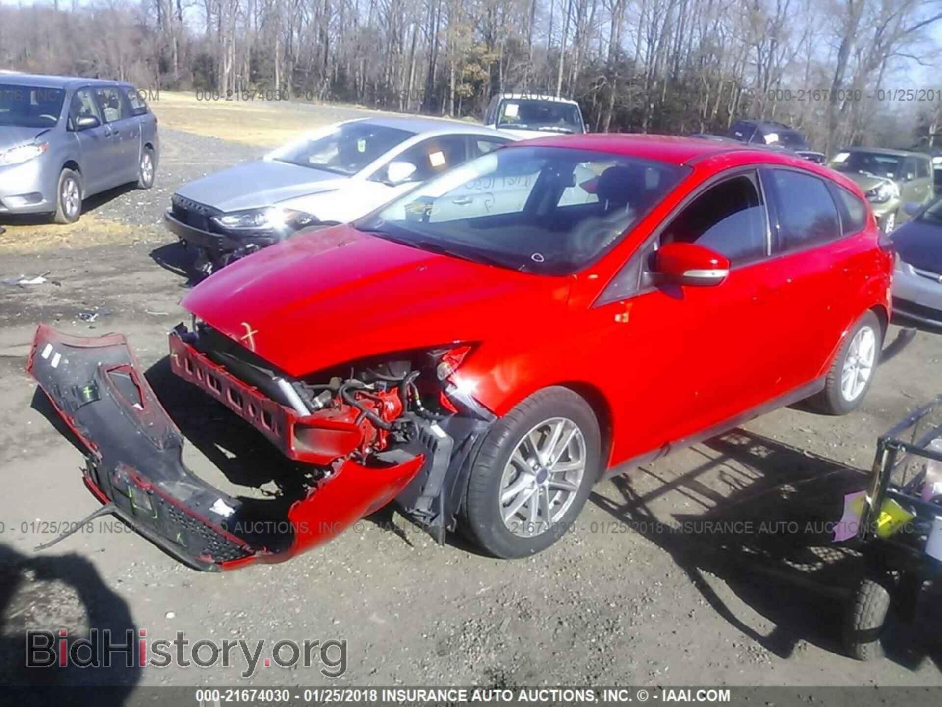 2015 Ford Focus - VIN: 1FADP3K28FL203356 - Фото 2