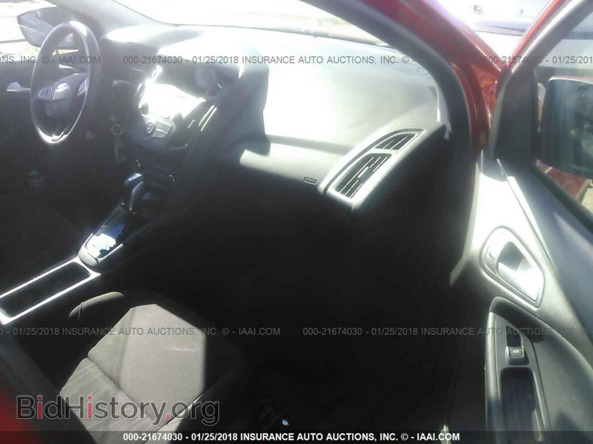 2015 Ford Focus - VIN: 1FADP3K28FL203356 - Фото 5