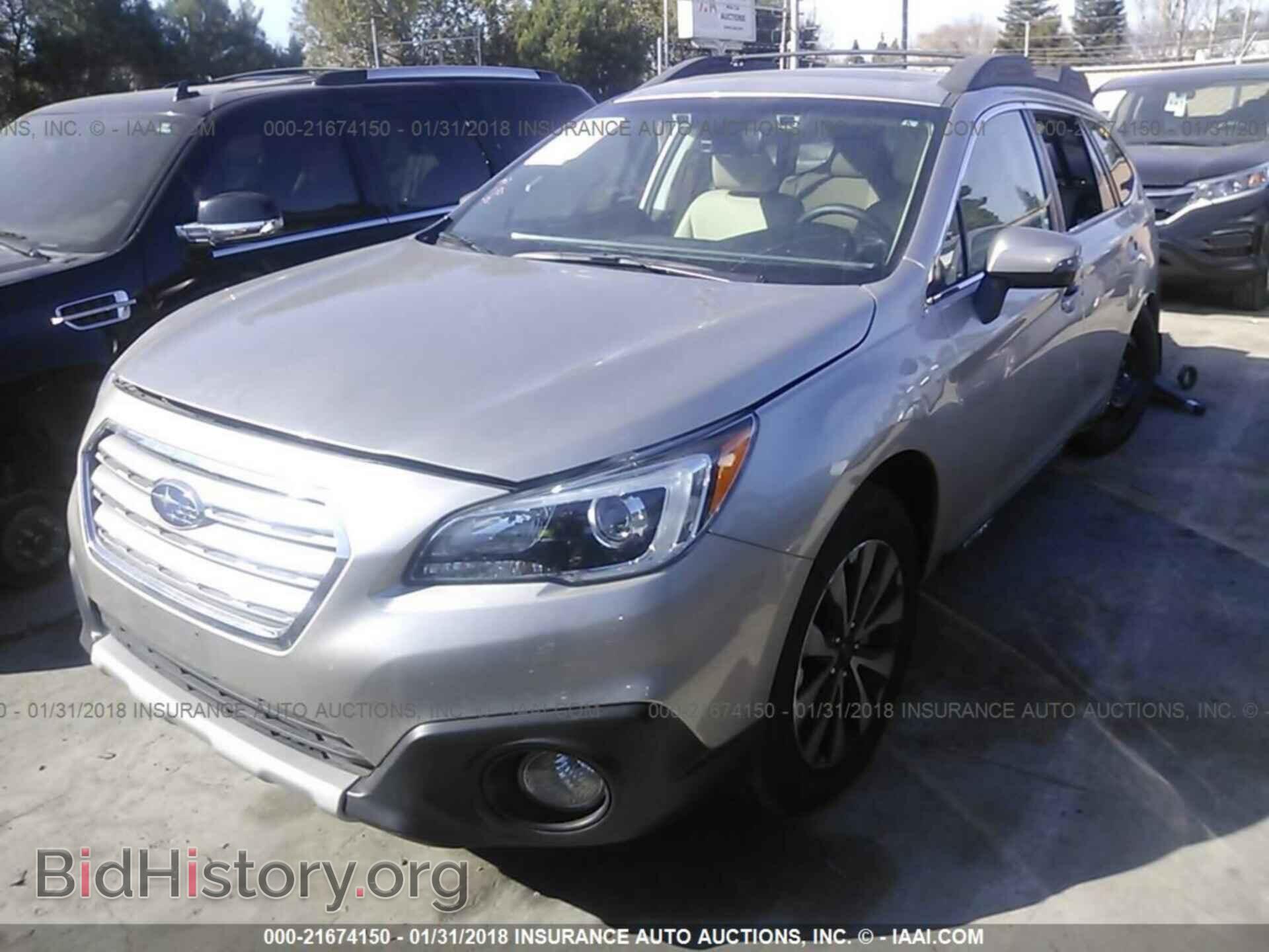 2017 Subaru Outback - VIN: 4S4BSANC6H3422534 - Photo 2