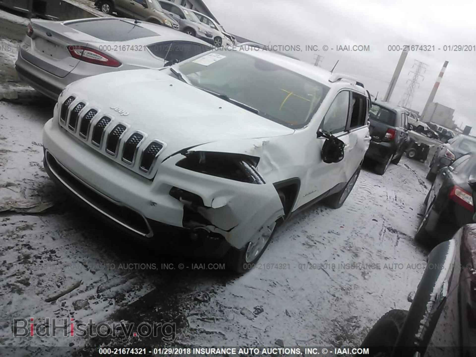 2015 Jeep Cherokee - VIN: 1C4PJLDB4FW656524 - Photo 2
