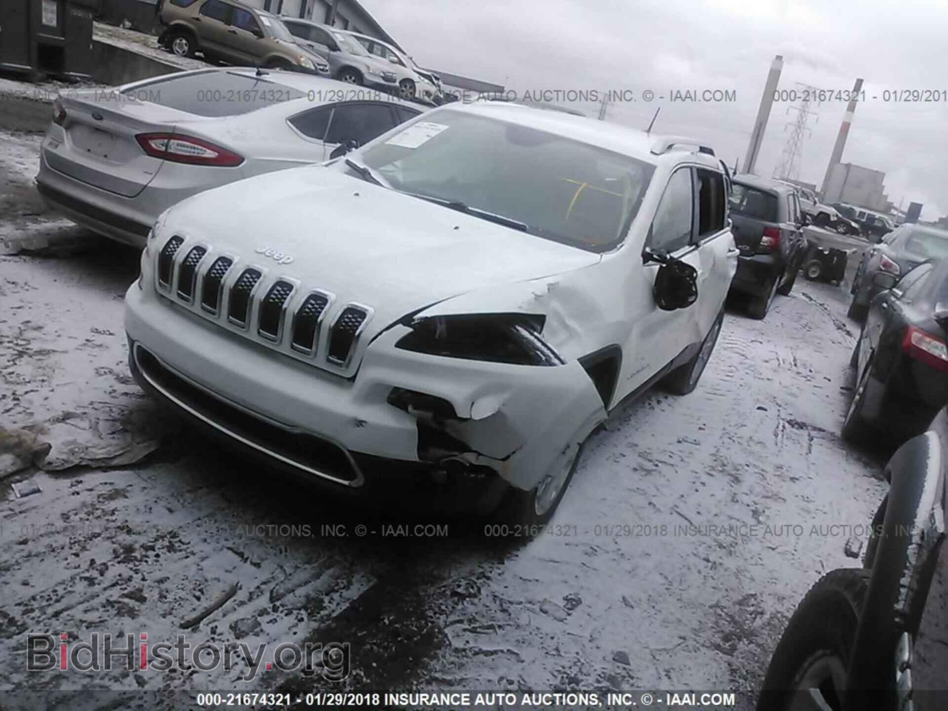 2015 Jeep Cherokee - VIN: 1C4PJLDB4FW656524 - Photo 6