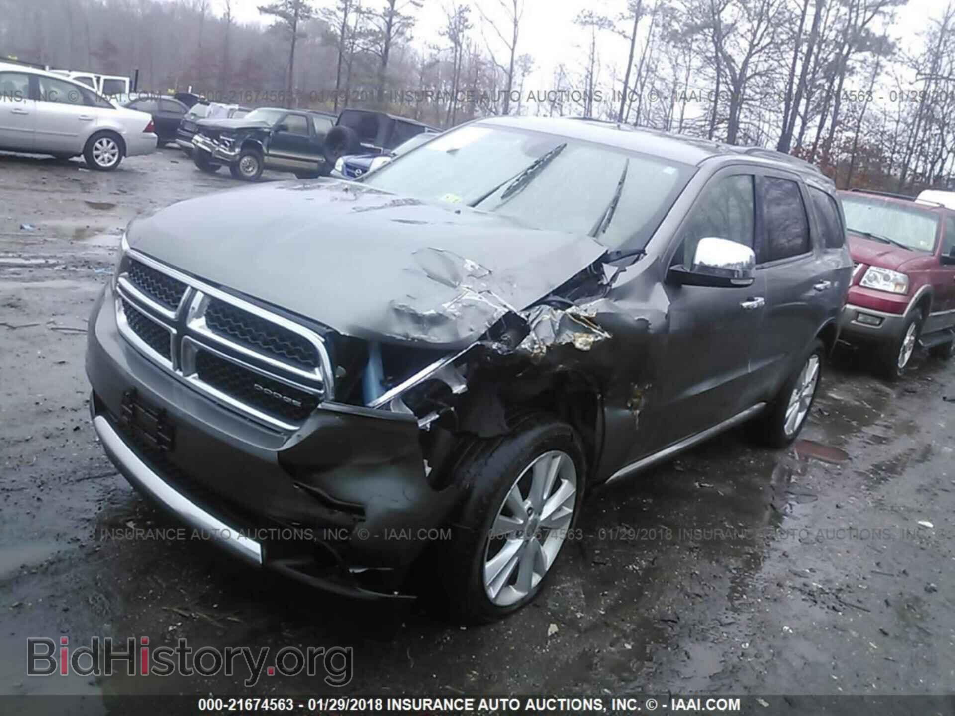2011 Dodge Durango - VIN: 1D4RE4GG5BC742997 - Photo 2