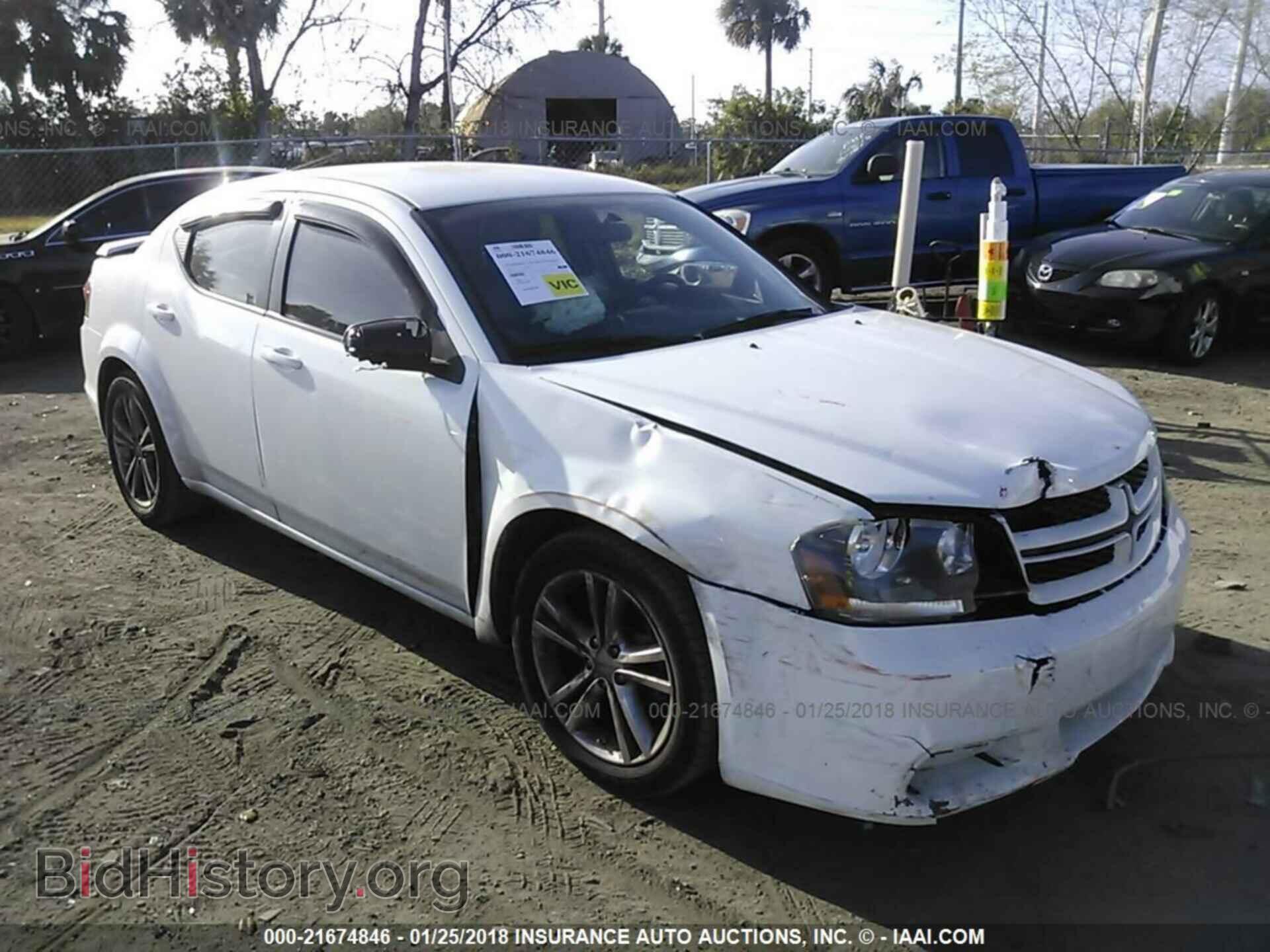 Photo 1C3CDZCB5DN772946 - Dodge Avenger 2013