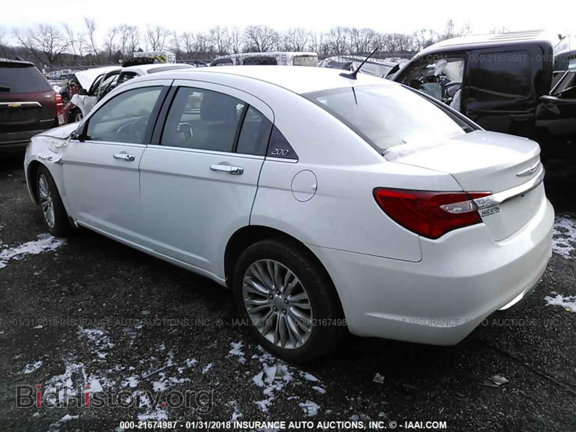 2012 Chrysler 200 - VIN: 1C3CCBCB5CN206018 - Photo 3