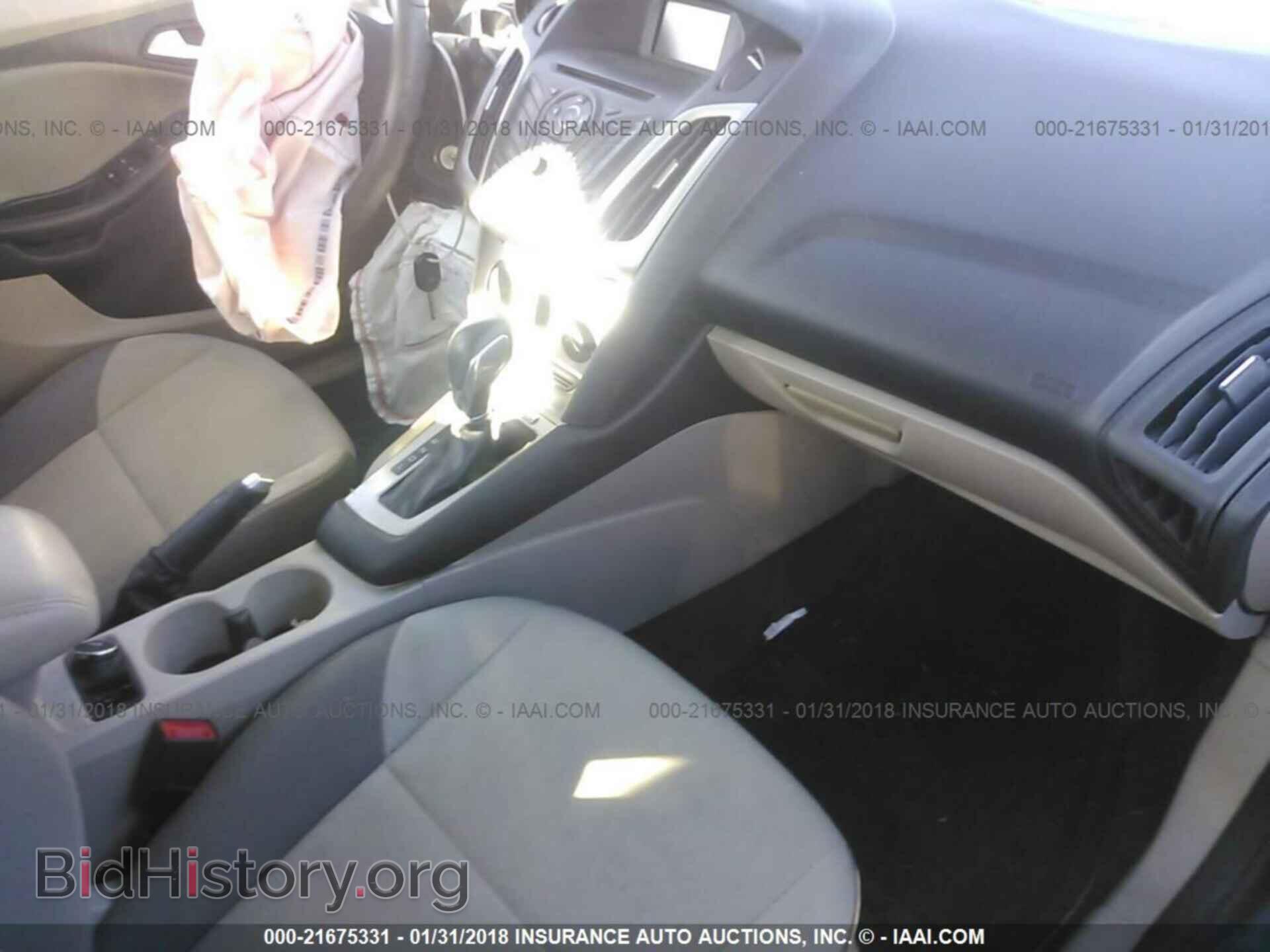 2014 Ford Focus - VIN: 1FADP3F25EL306937 - Photo 5