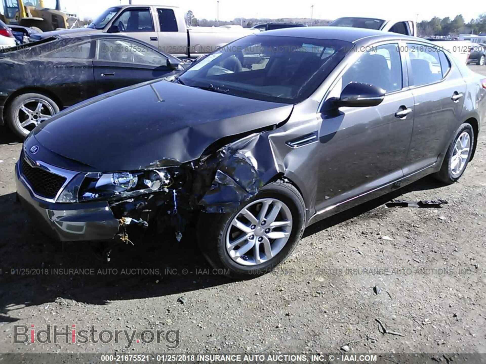 2013 Kia Optima - VIN: 5XXGM4A79DG257961 - Photo 2