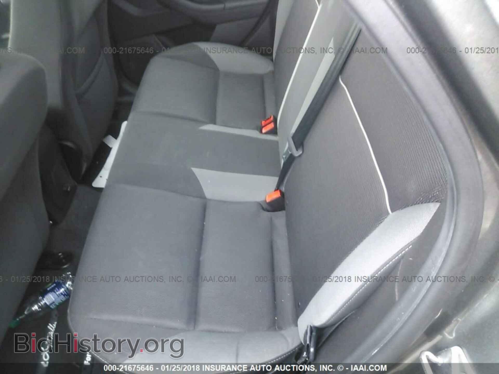 2012 Ford Focus - VIN: 1FAHP3F20CL330156 - Photo 8