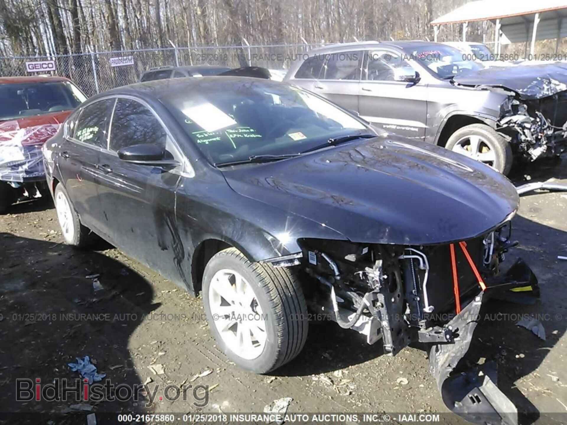 Photo 1C3CCCAB4FN719855 - Chrysler 200 2015