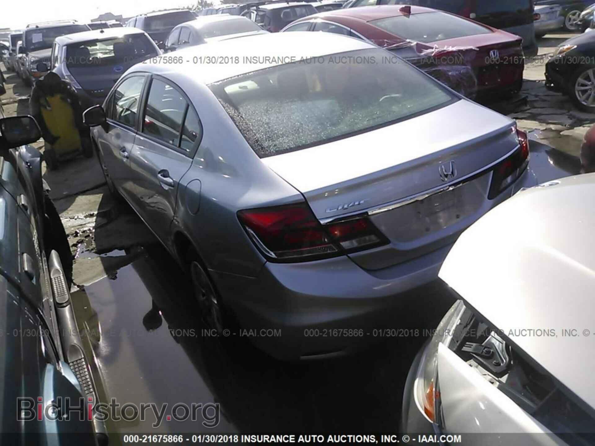 2013 Honda Civic - VIN: 19XFB2F58DE227274 - Фото 3